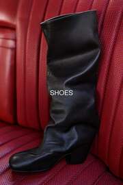 SHOES