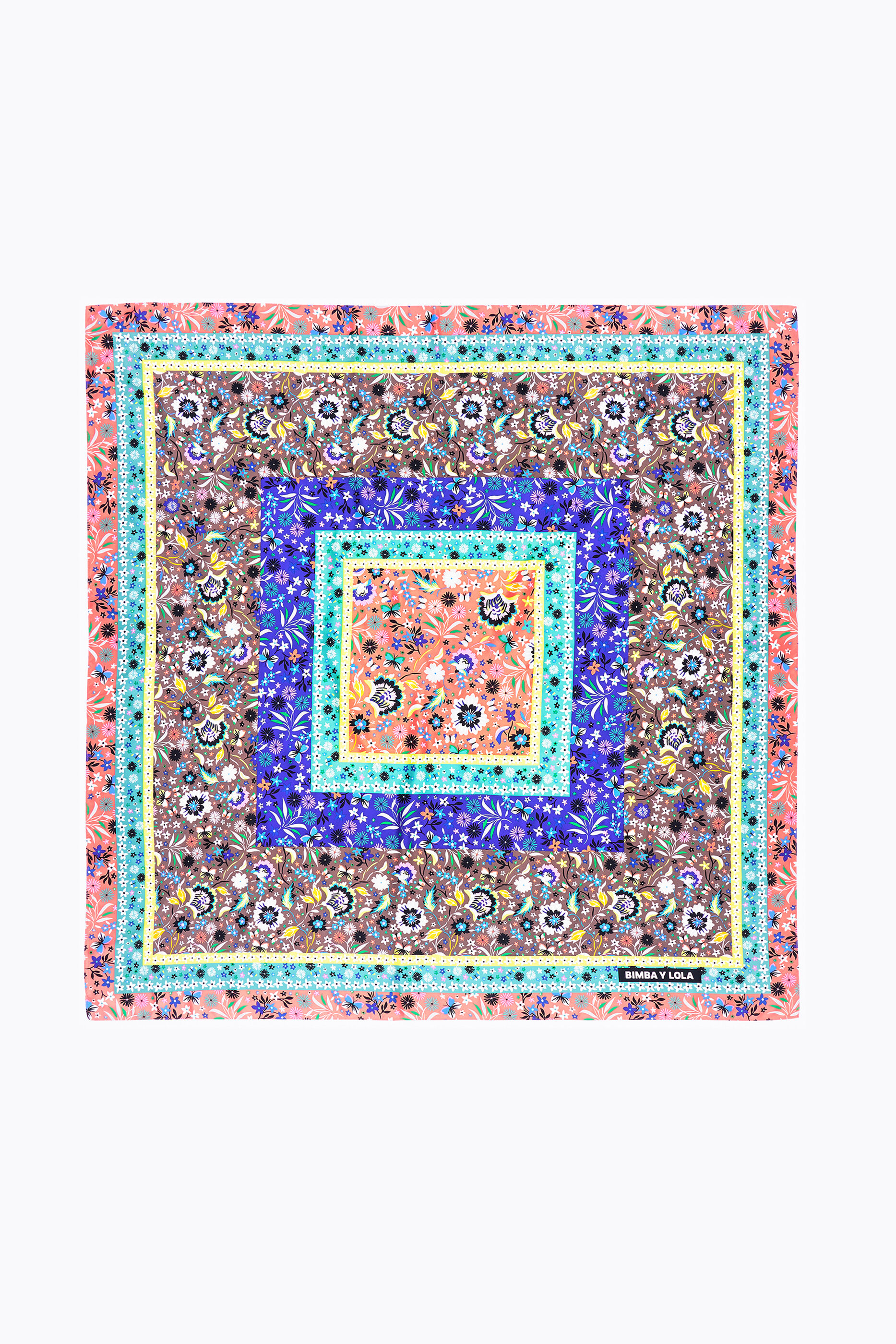 Pa&ntilde;uelo flores marcos conc&eacute;ntricos topo