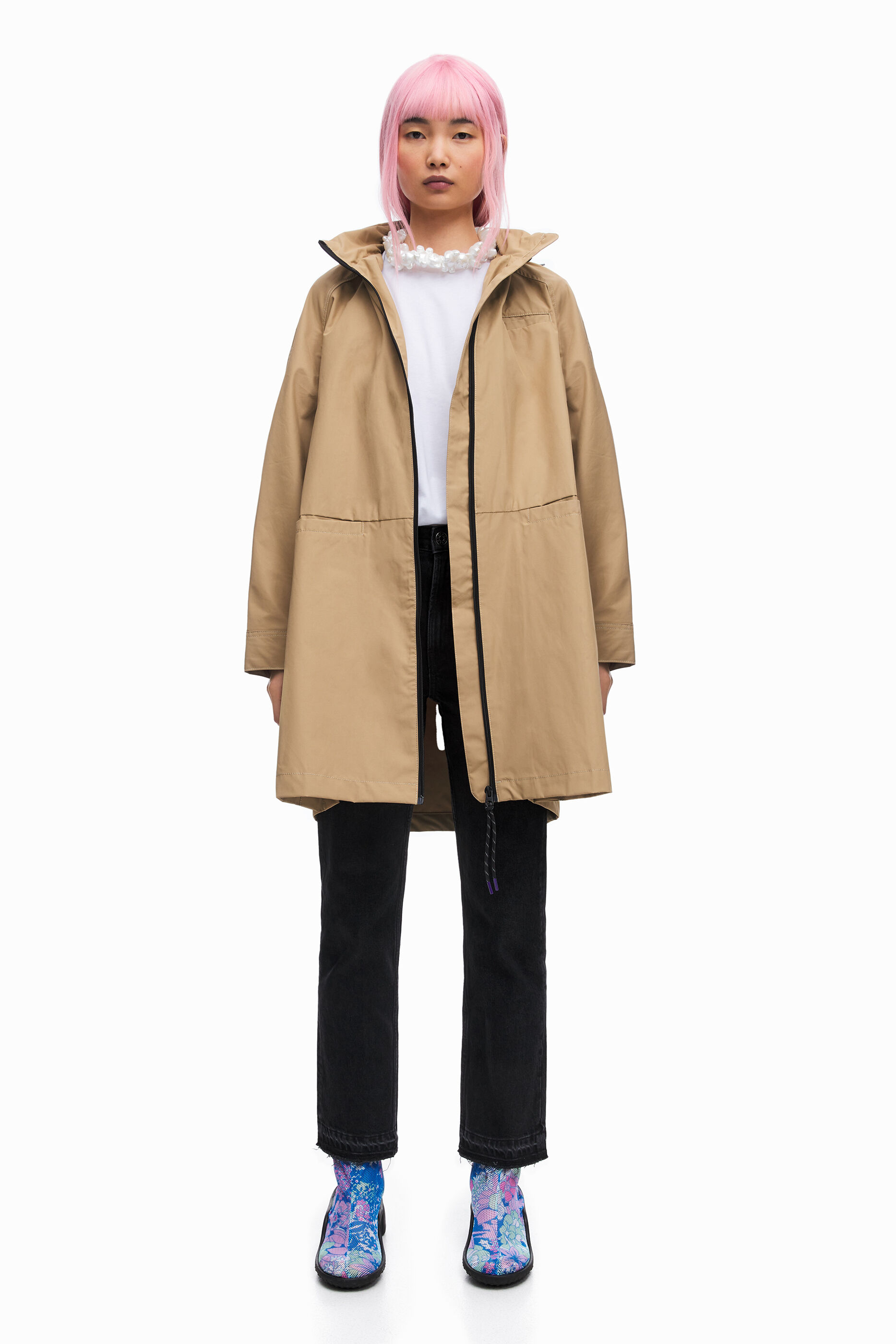 Gabardina evas&eacute; camel