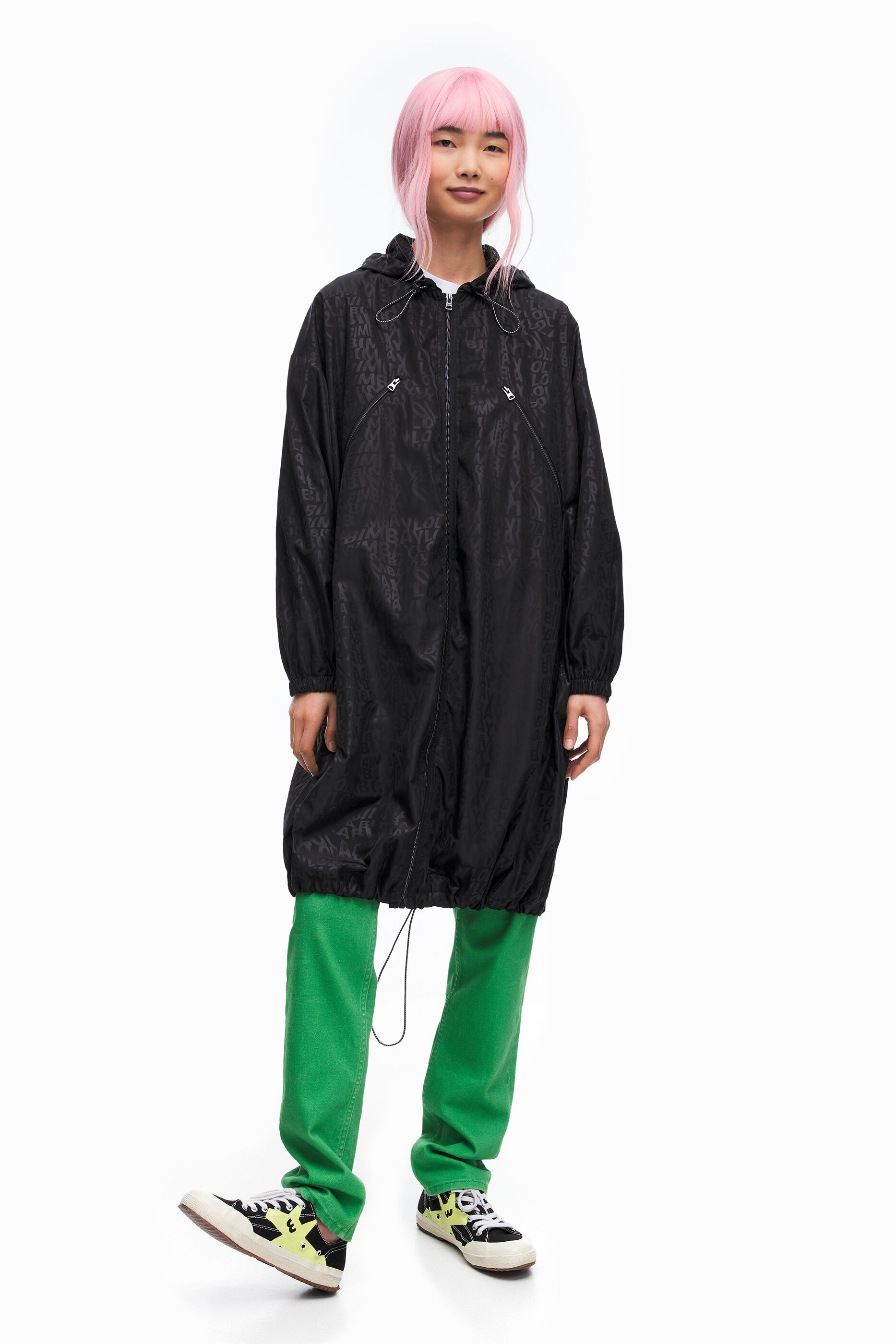 Gabardina nylon Logo negro