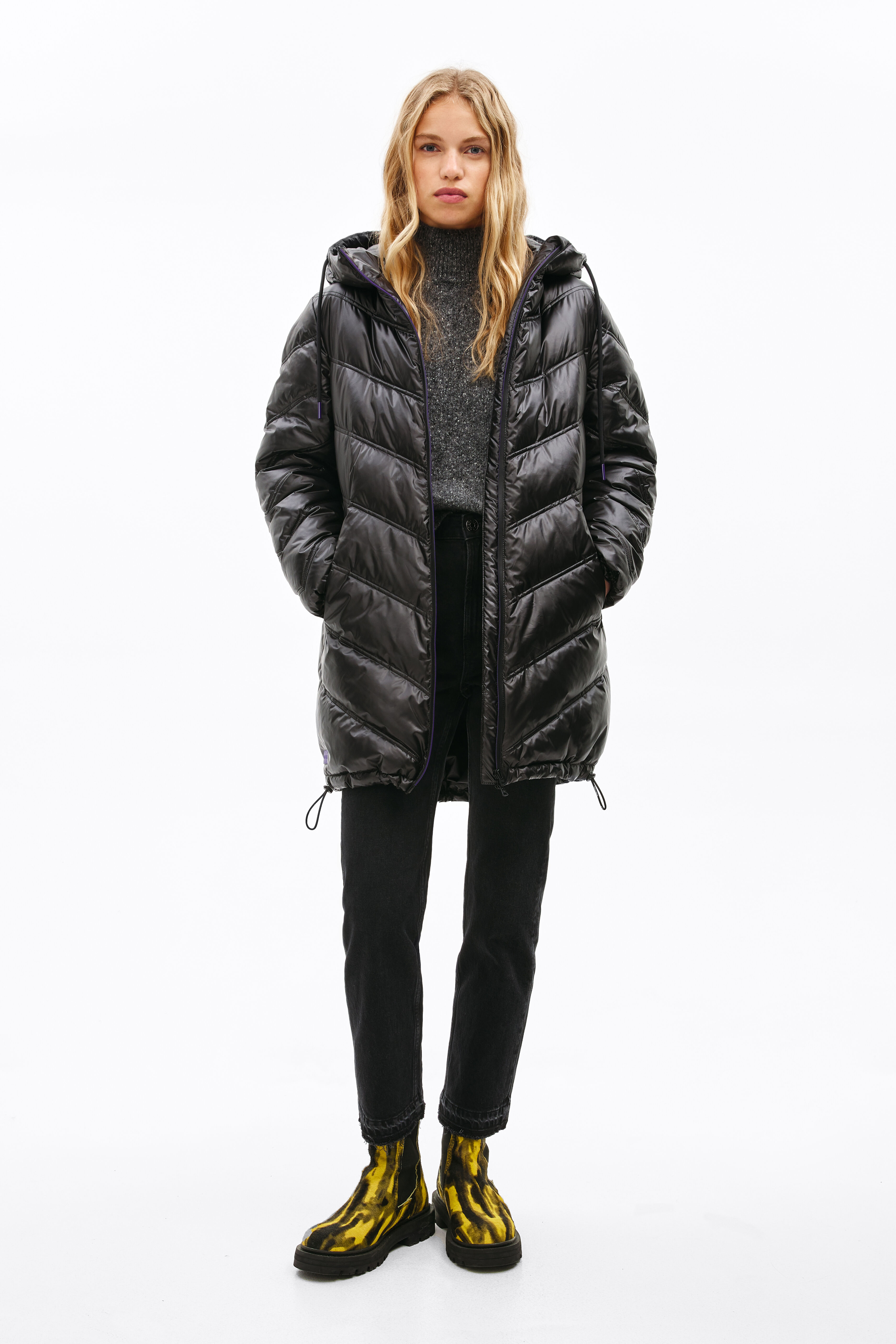 Plumífero nylon brillante negro