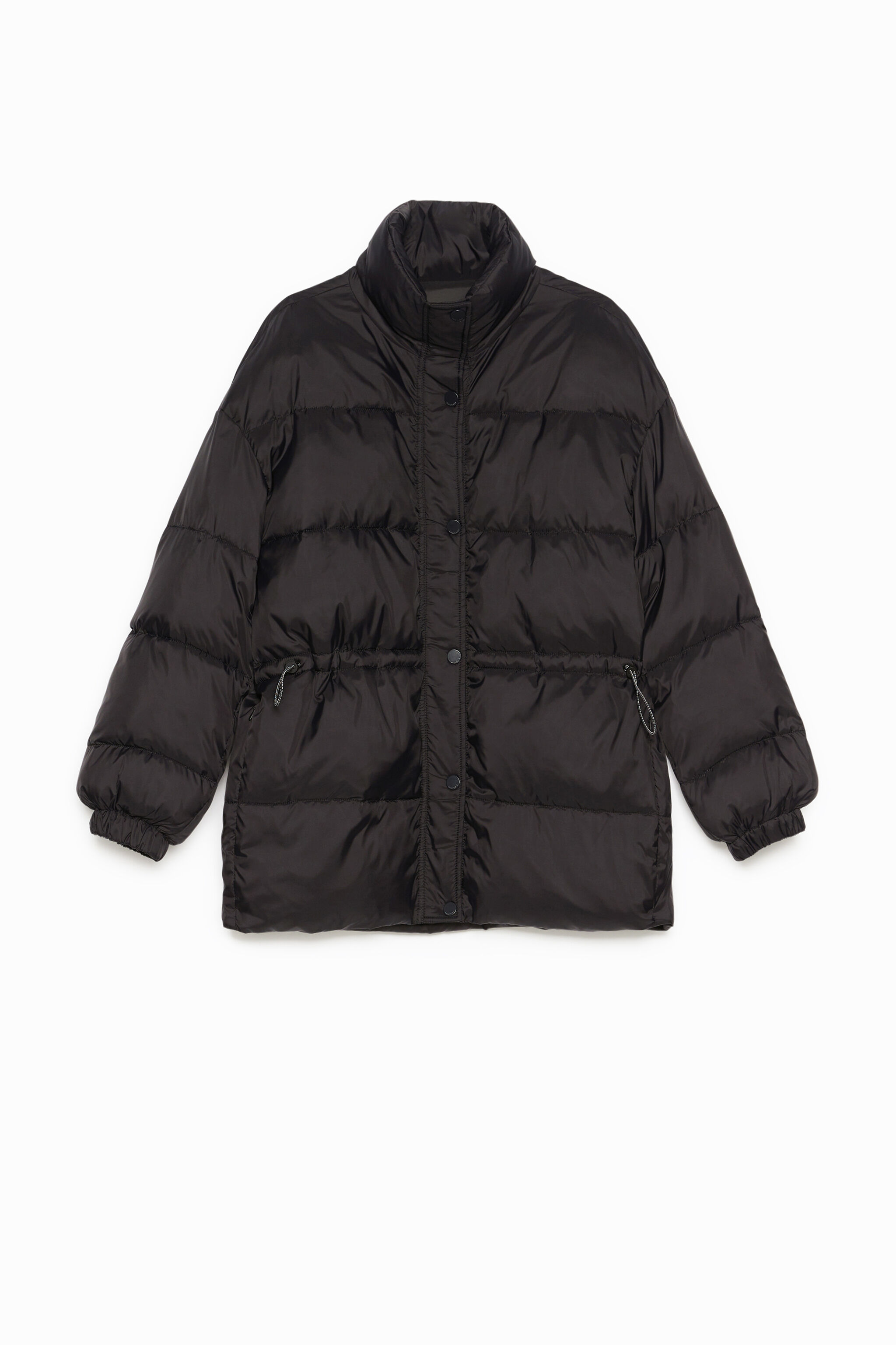 Plum&iacute;fero corto negro