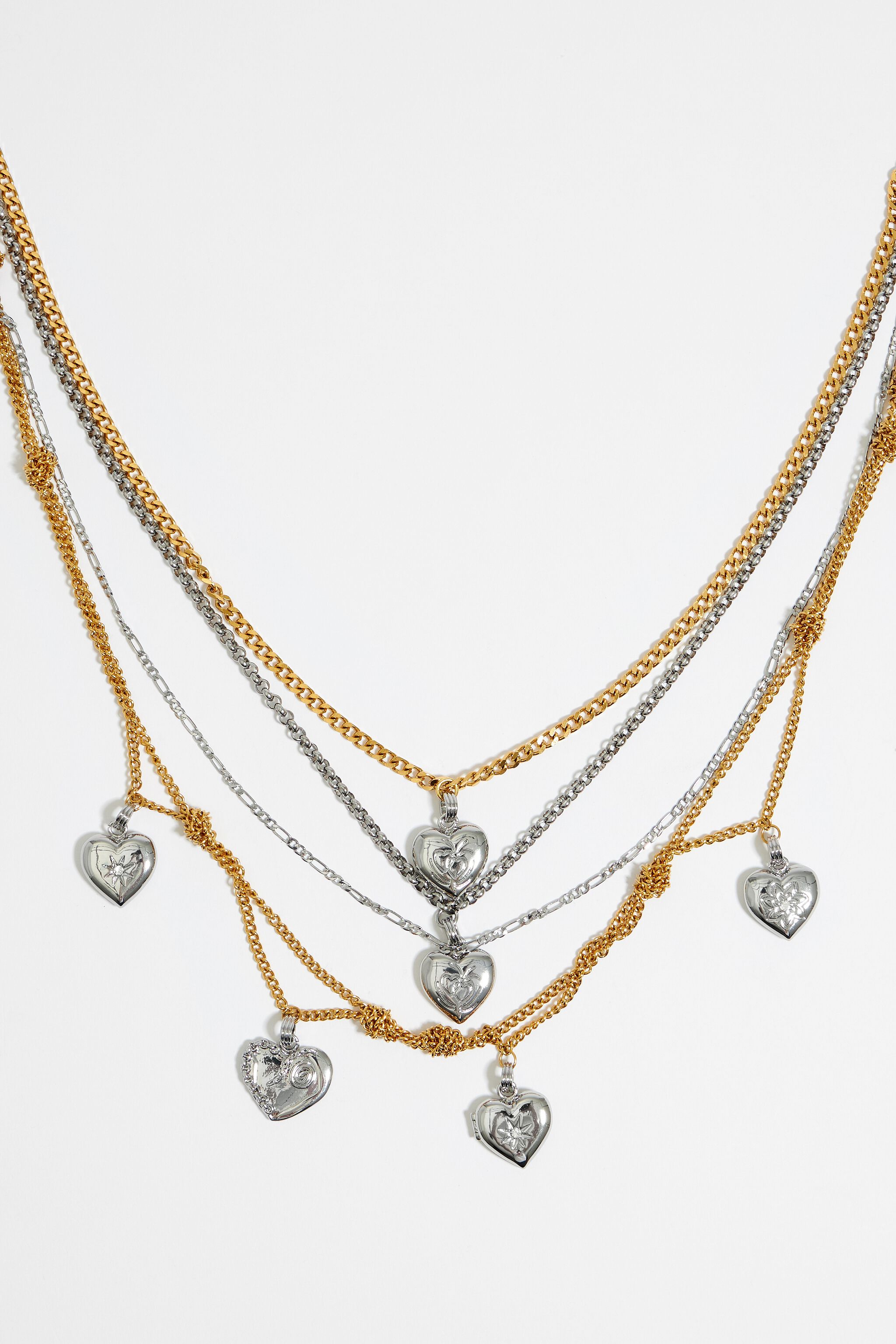 Multi-chain hearts necklace