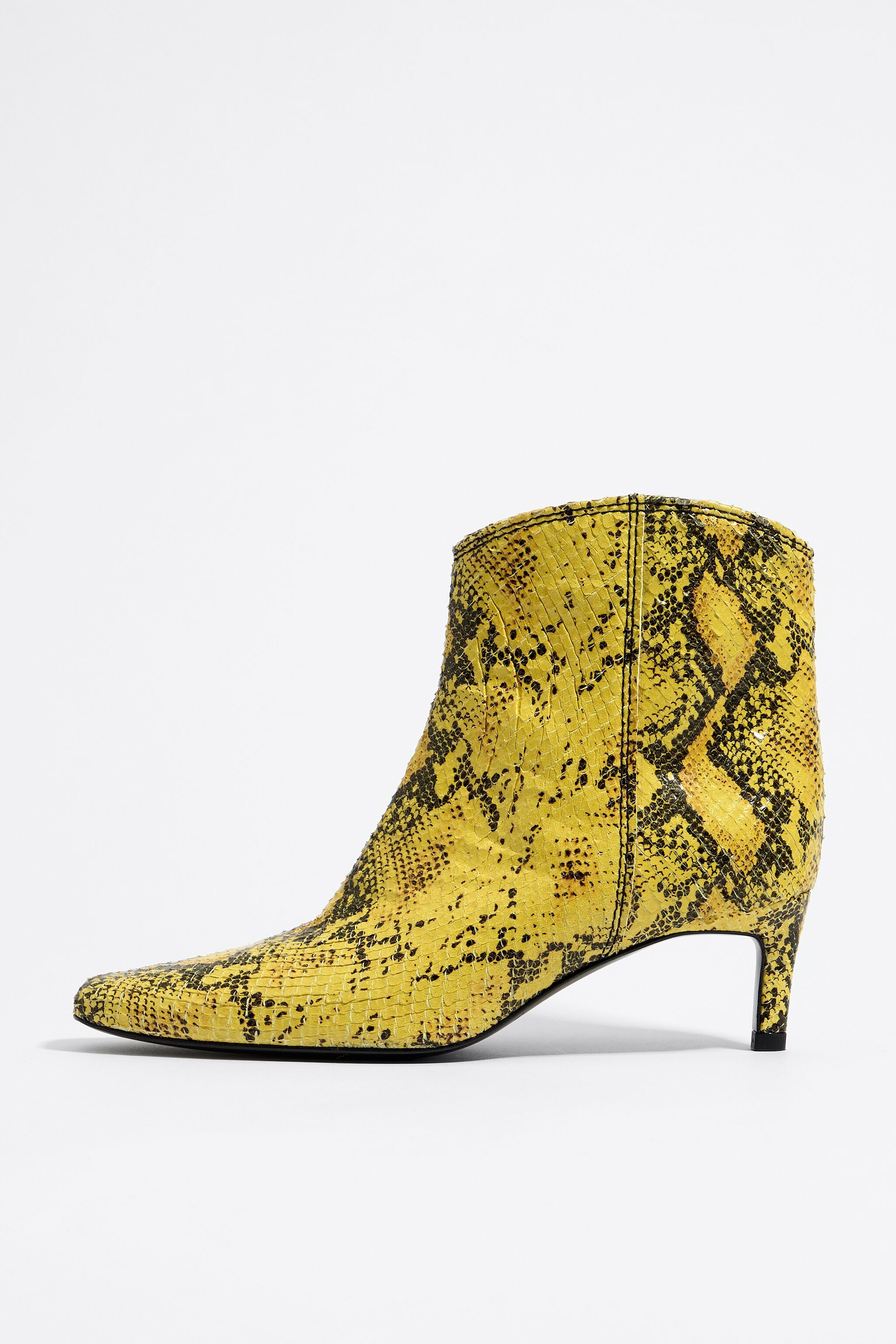 Yellow leather heeled gaucho ankle boot