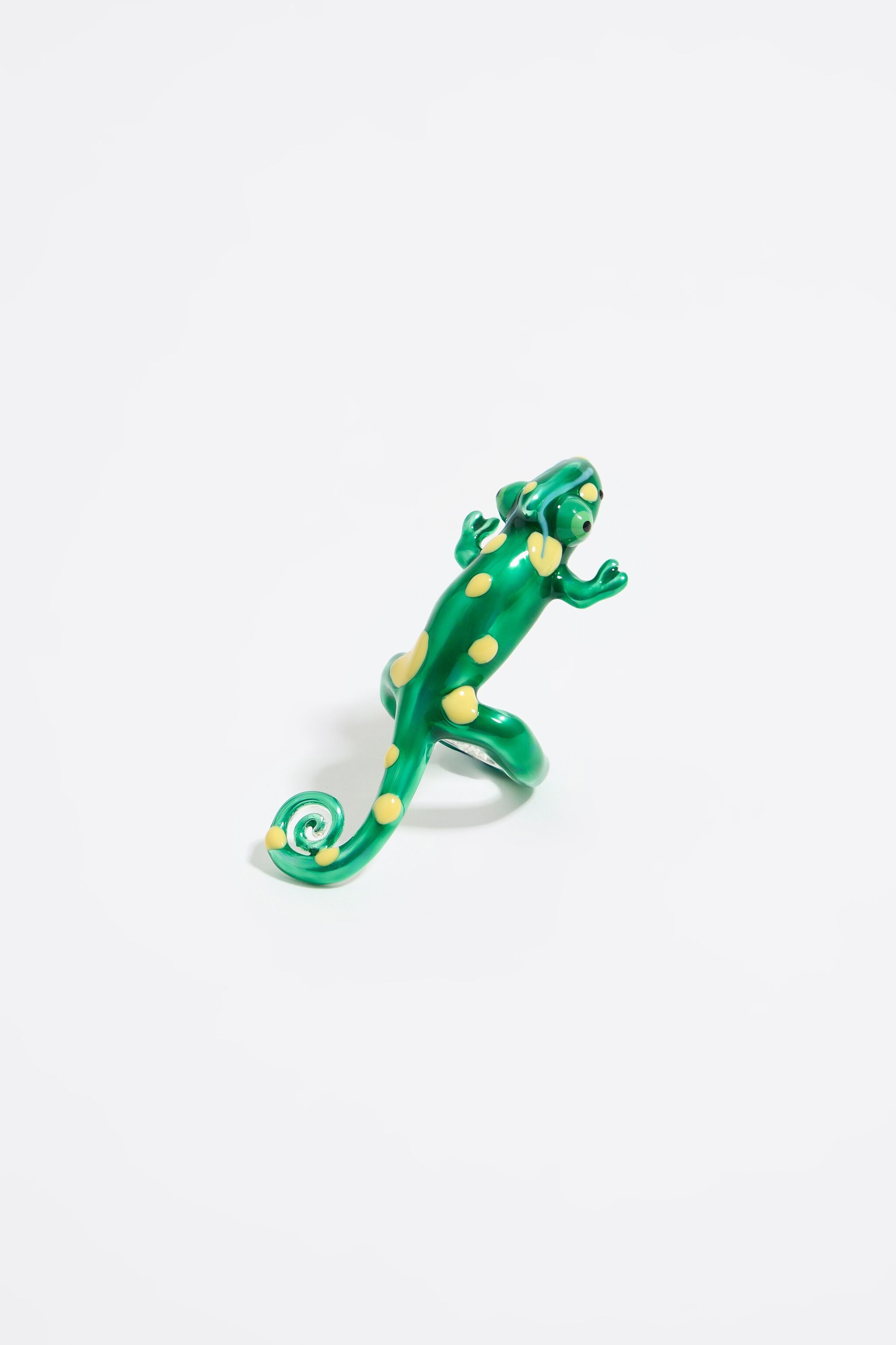 Green enamel chameleon ring