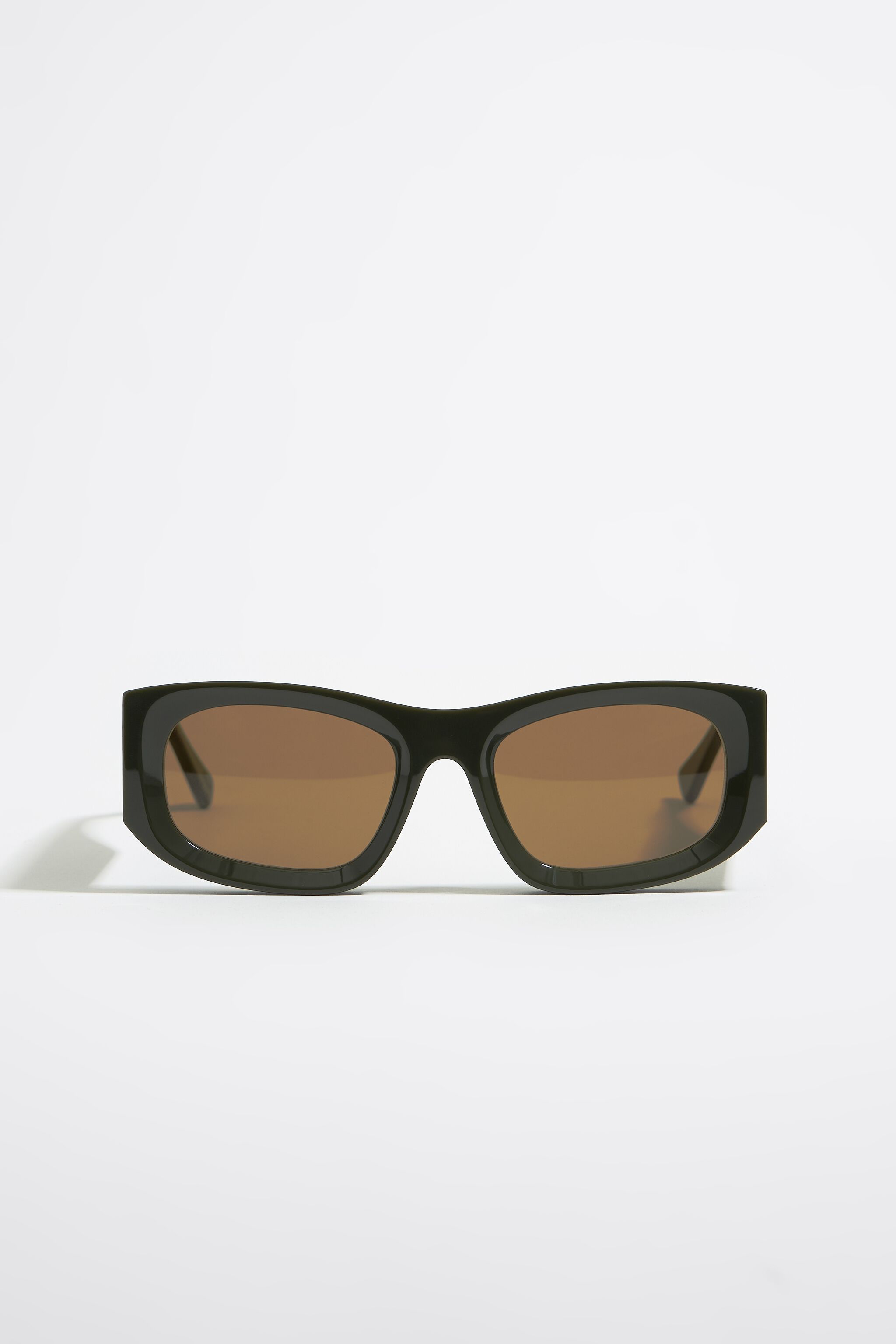 Military green rectangular sunglasses