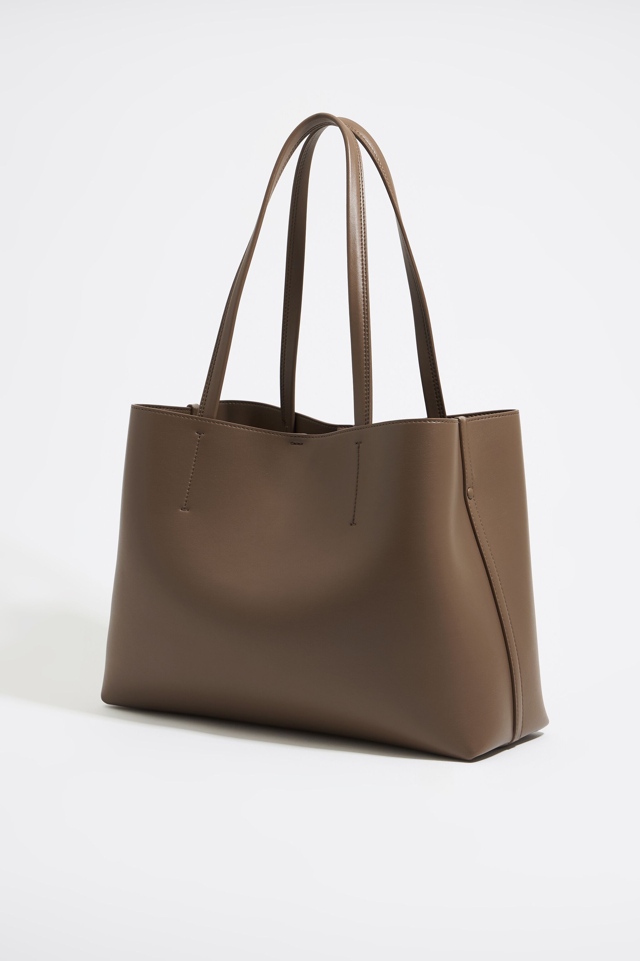 Large dark taupe leather Chihuahua shopper bag