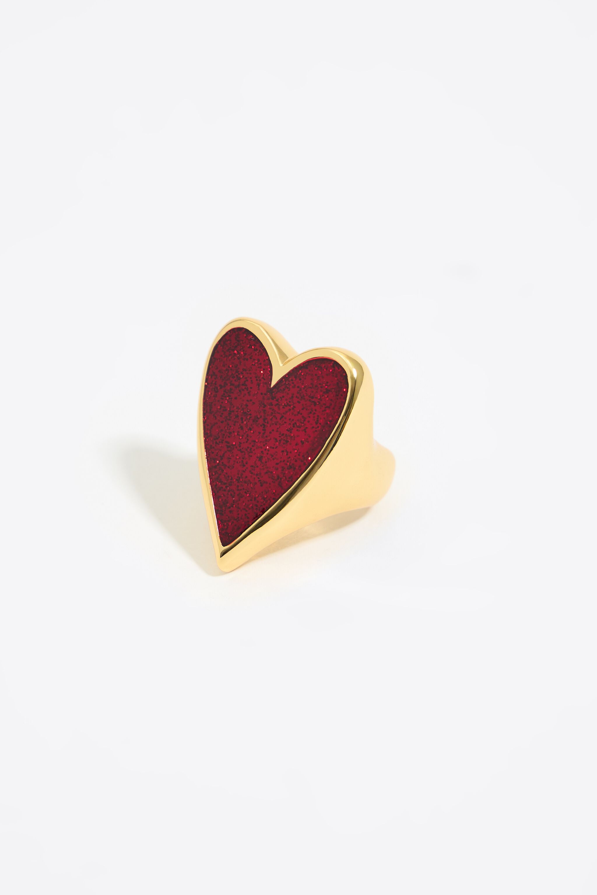 Glittery red heart ring
