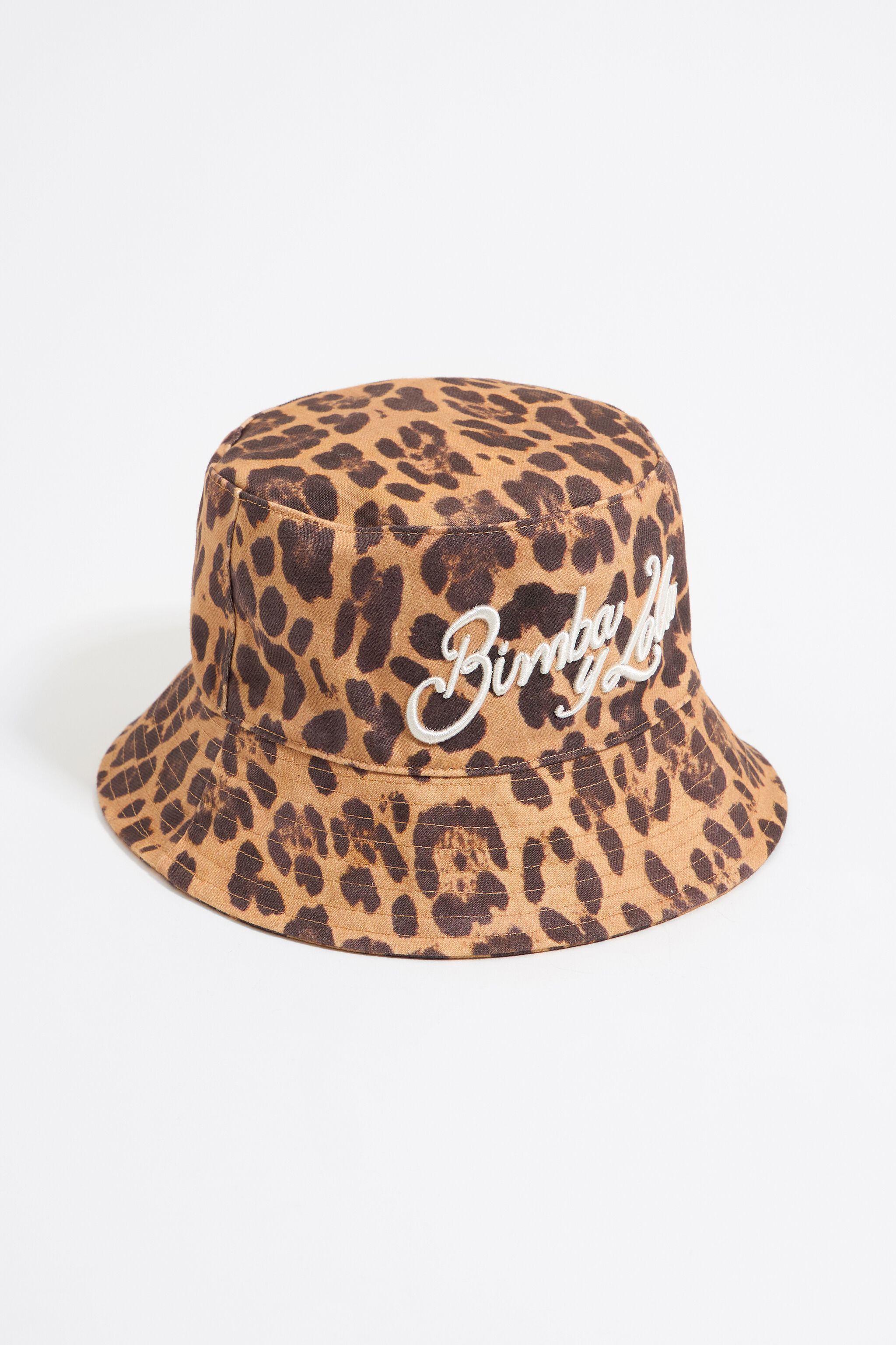 Leopard cotton bucket hat
