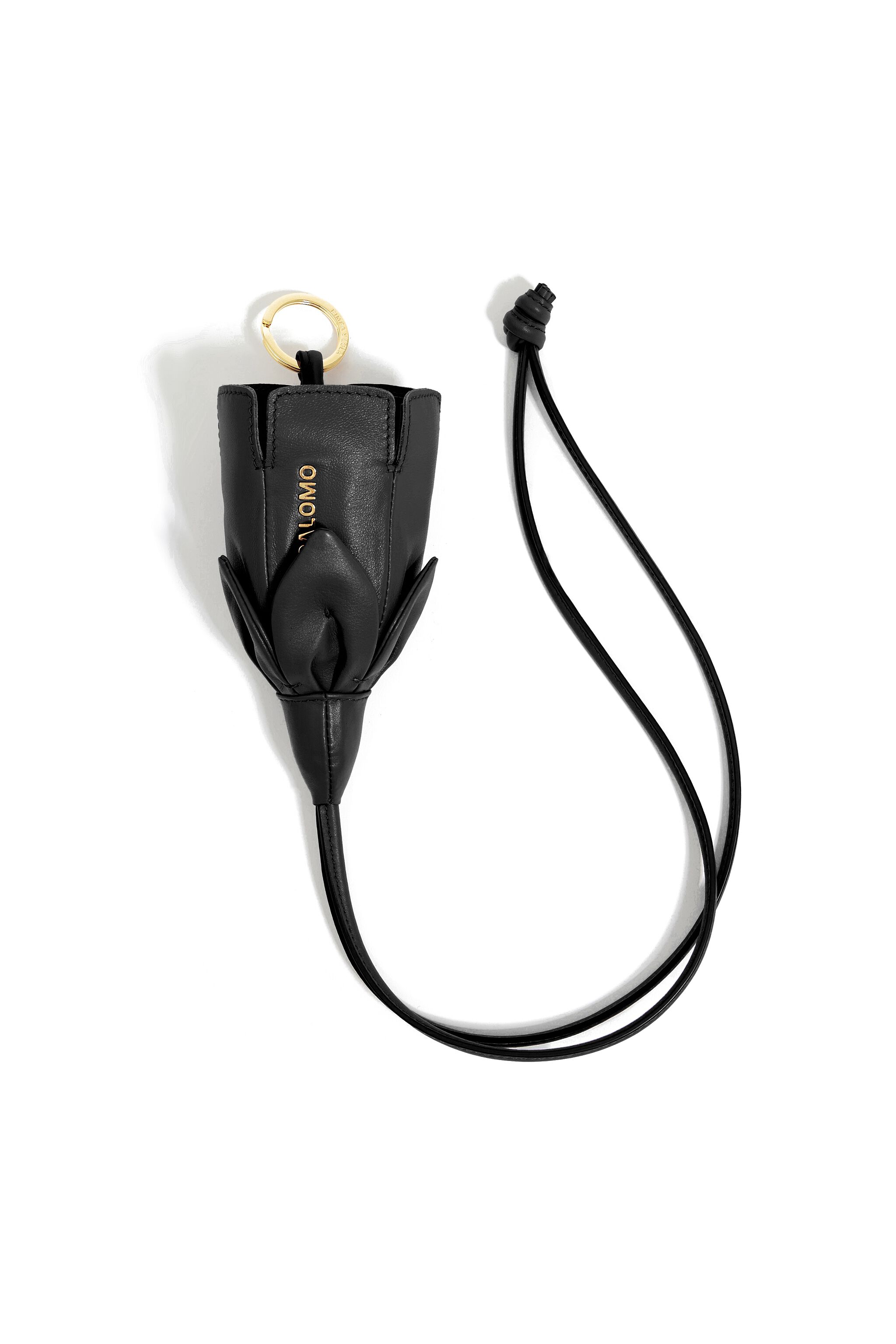 Charm llavero piel negro