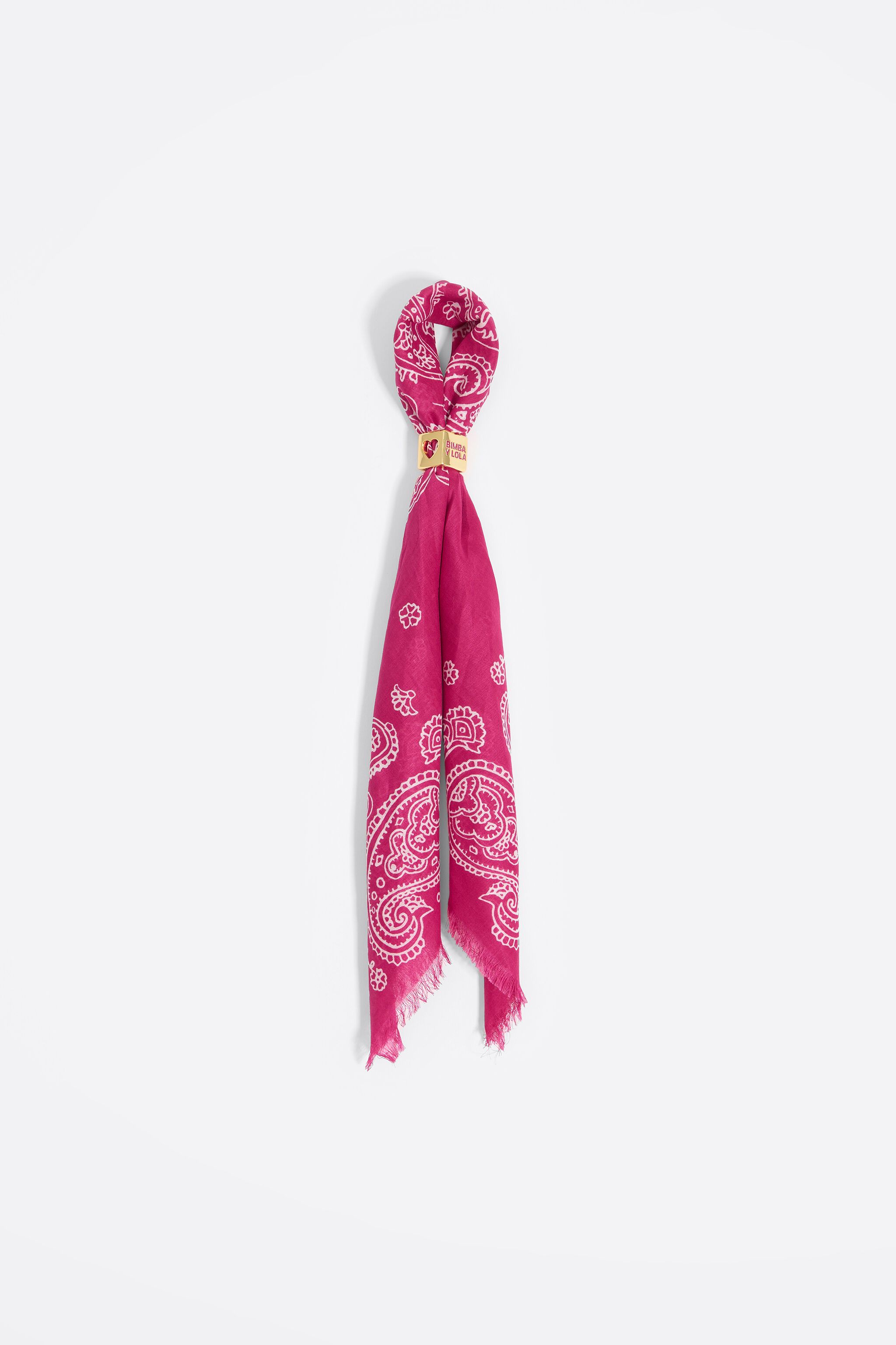 Charm bolso pa&ntilde;uelo rosa