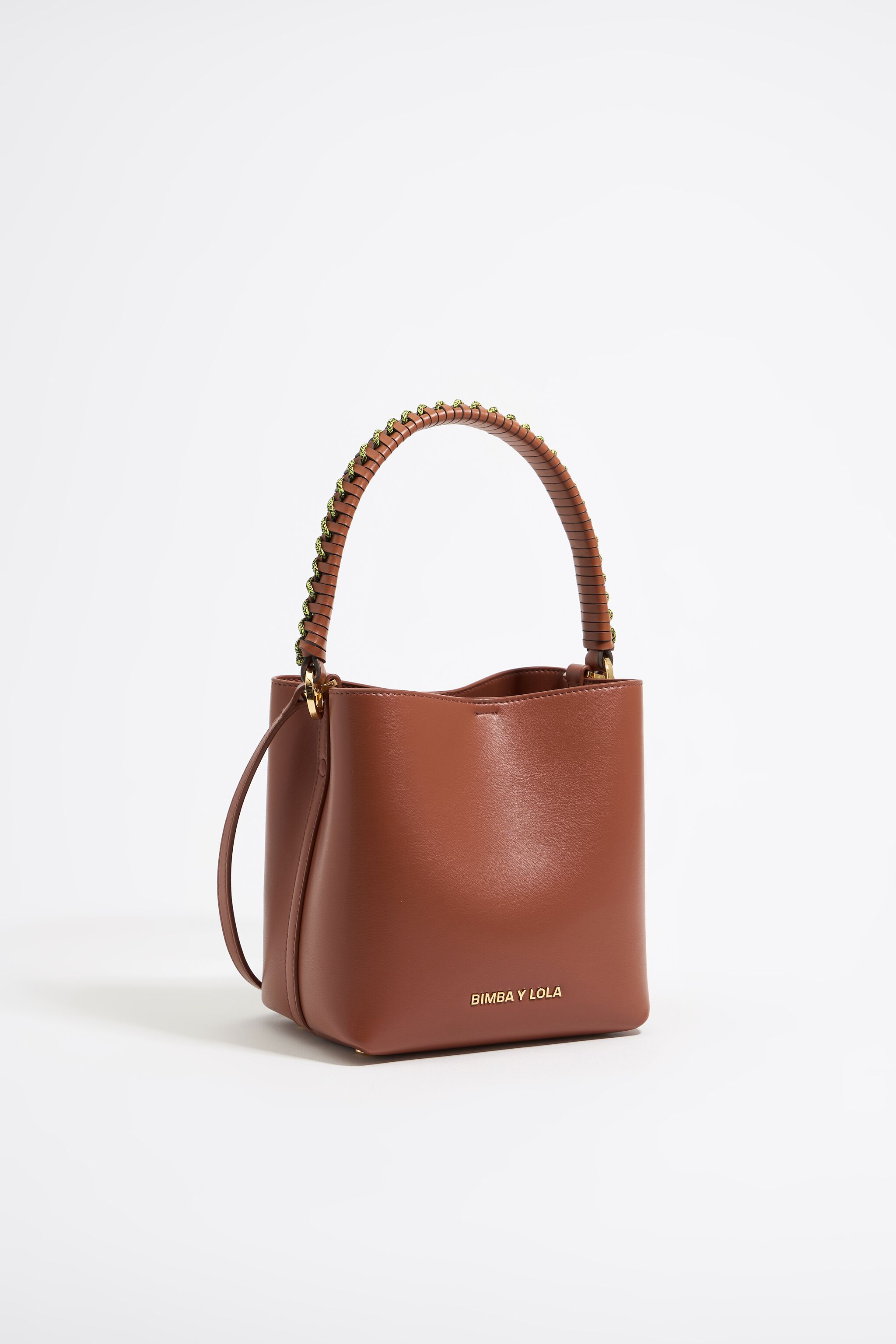 Bolso bucket Chihuahua peque&ntilde;o piel nuez
