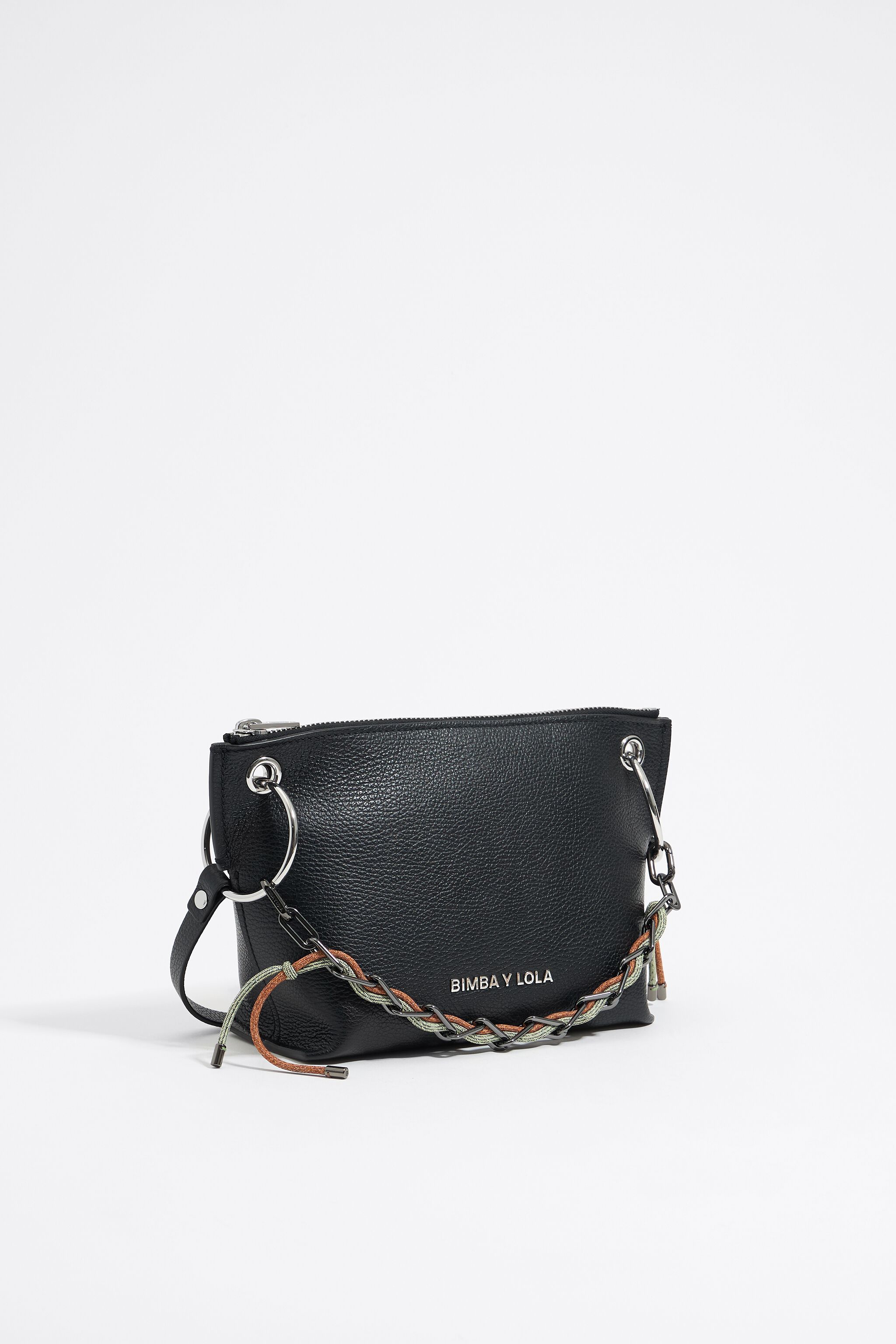 Bolso trapecio mediano piel negro