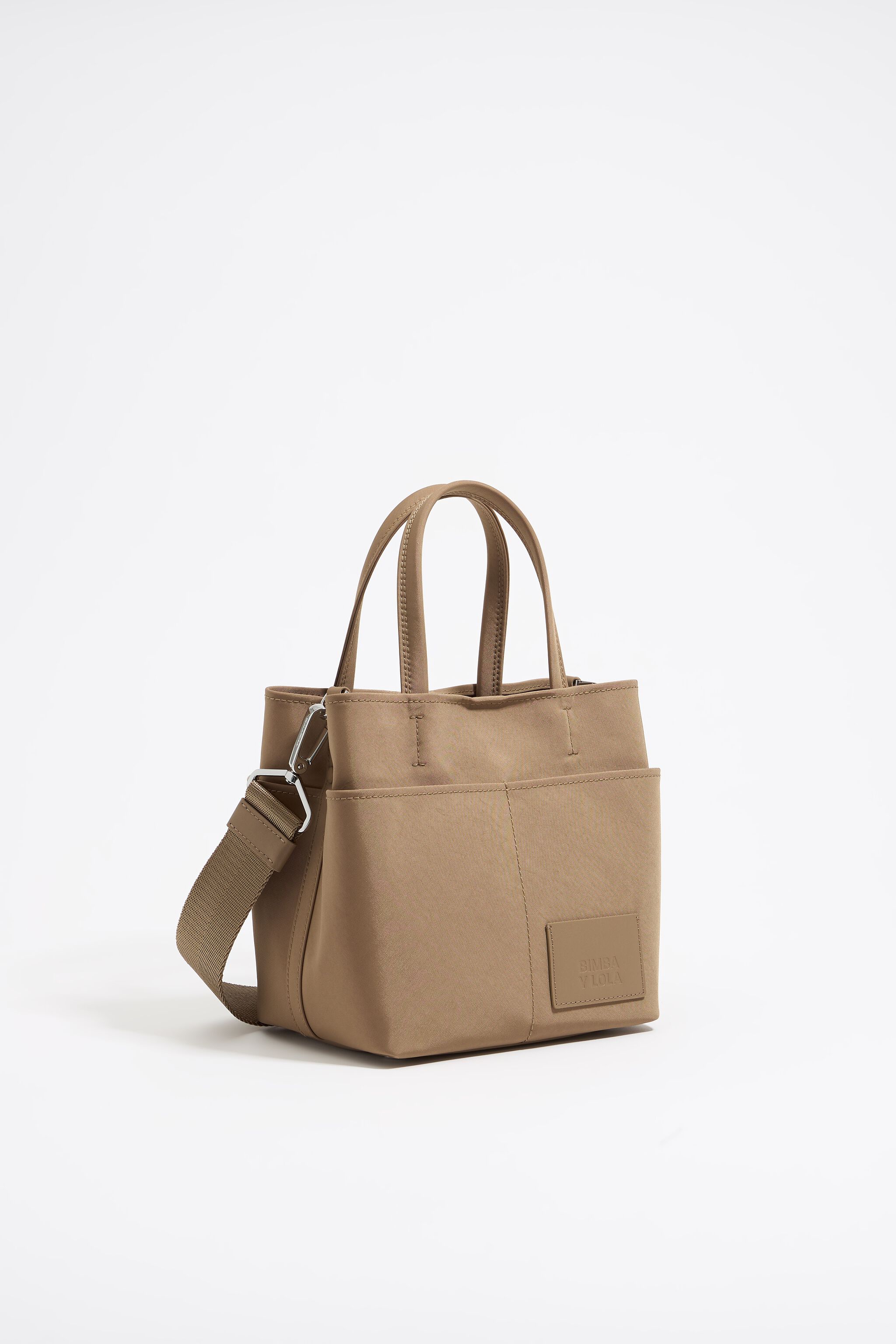 Small bark brown nylon Chihuahua bag