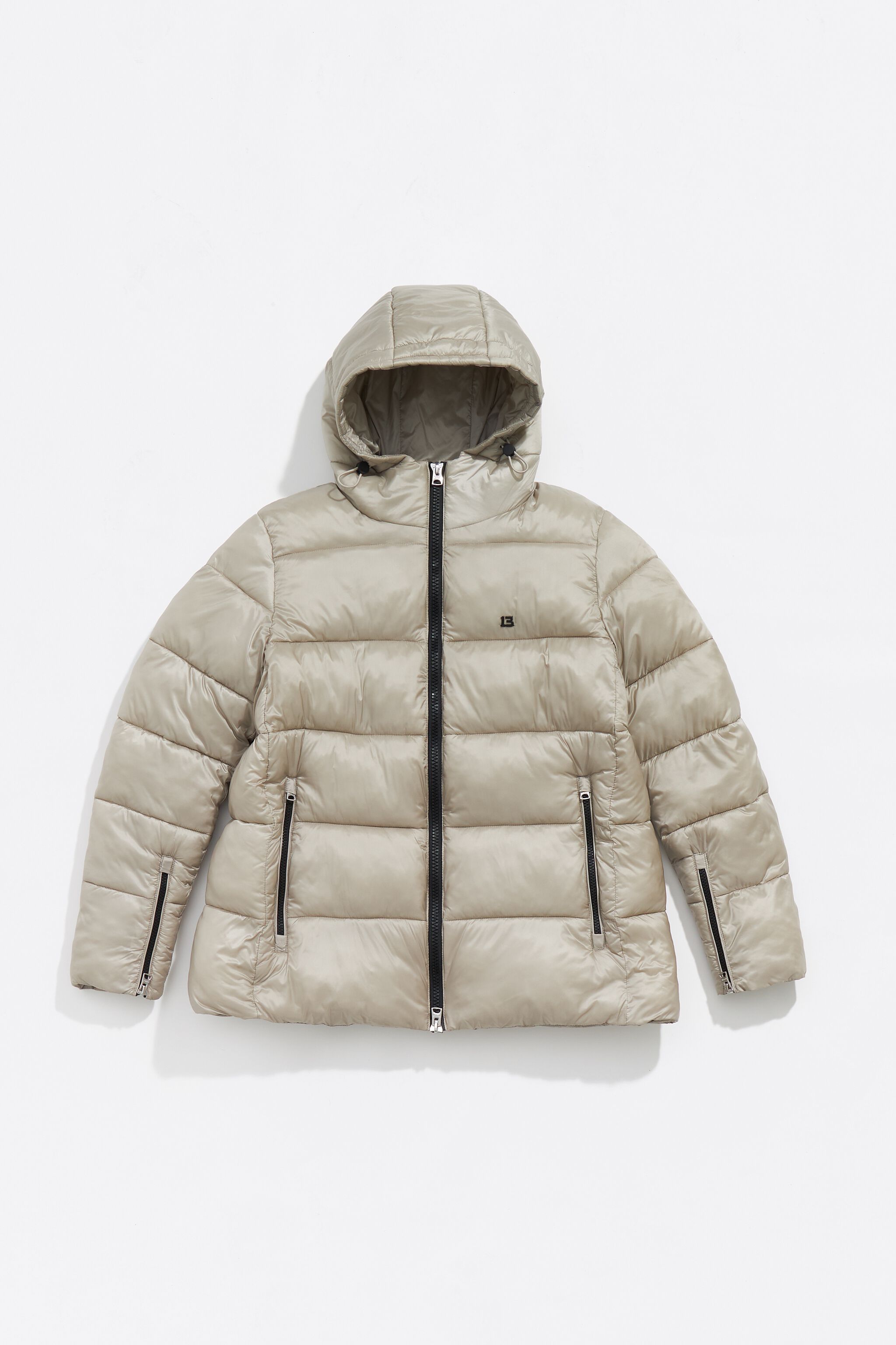 Short stone straight cut puffer