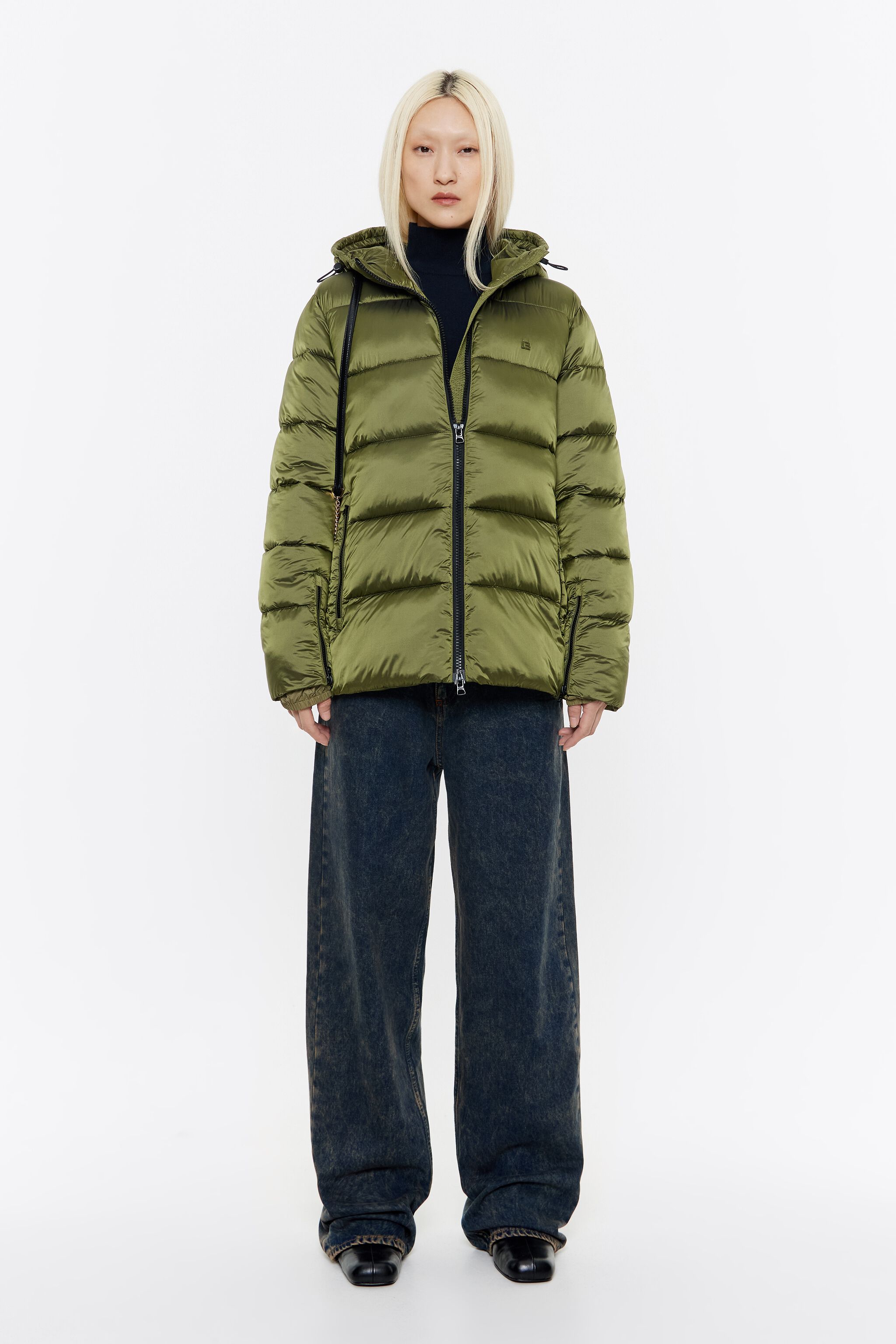 Khaki short down coat