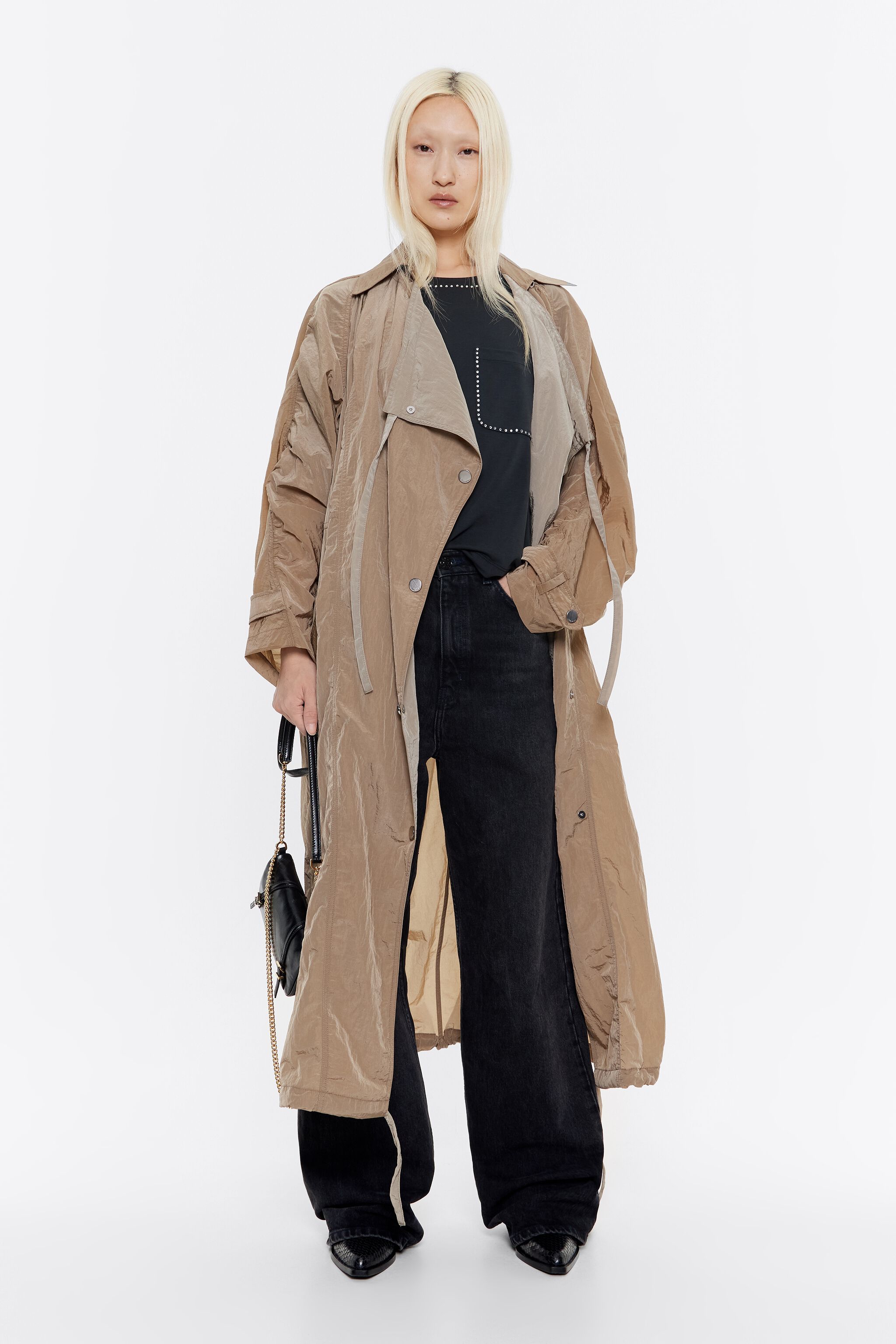 Camel lightweight maxi trench