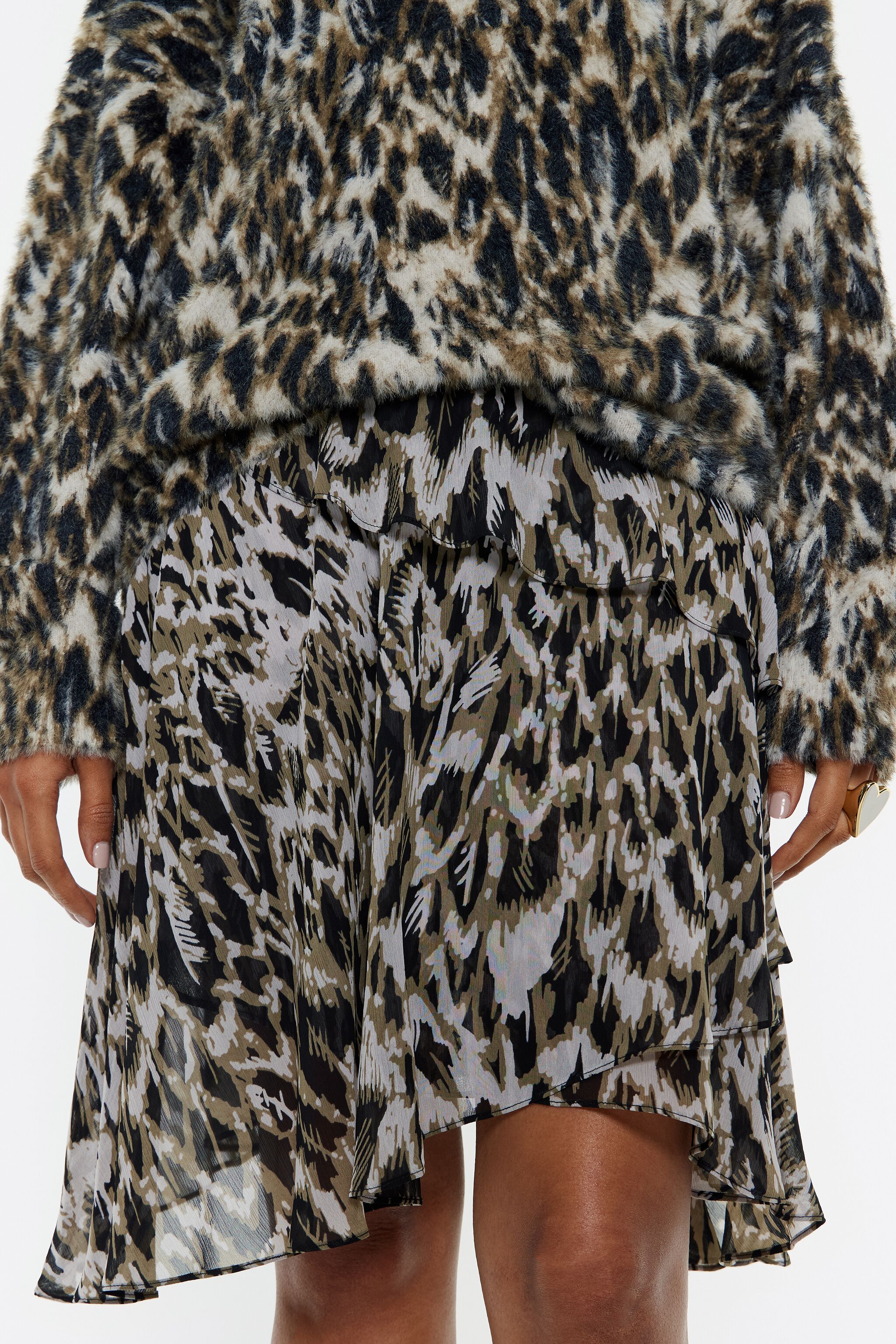 Khaki Plumancha tiered miniskirt