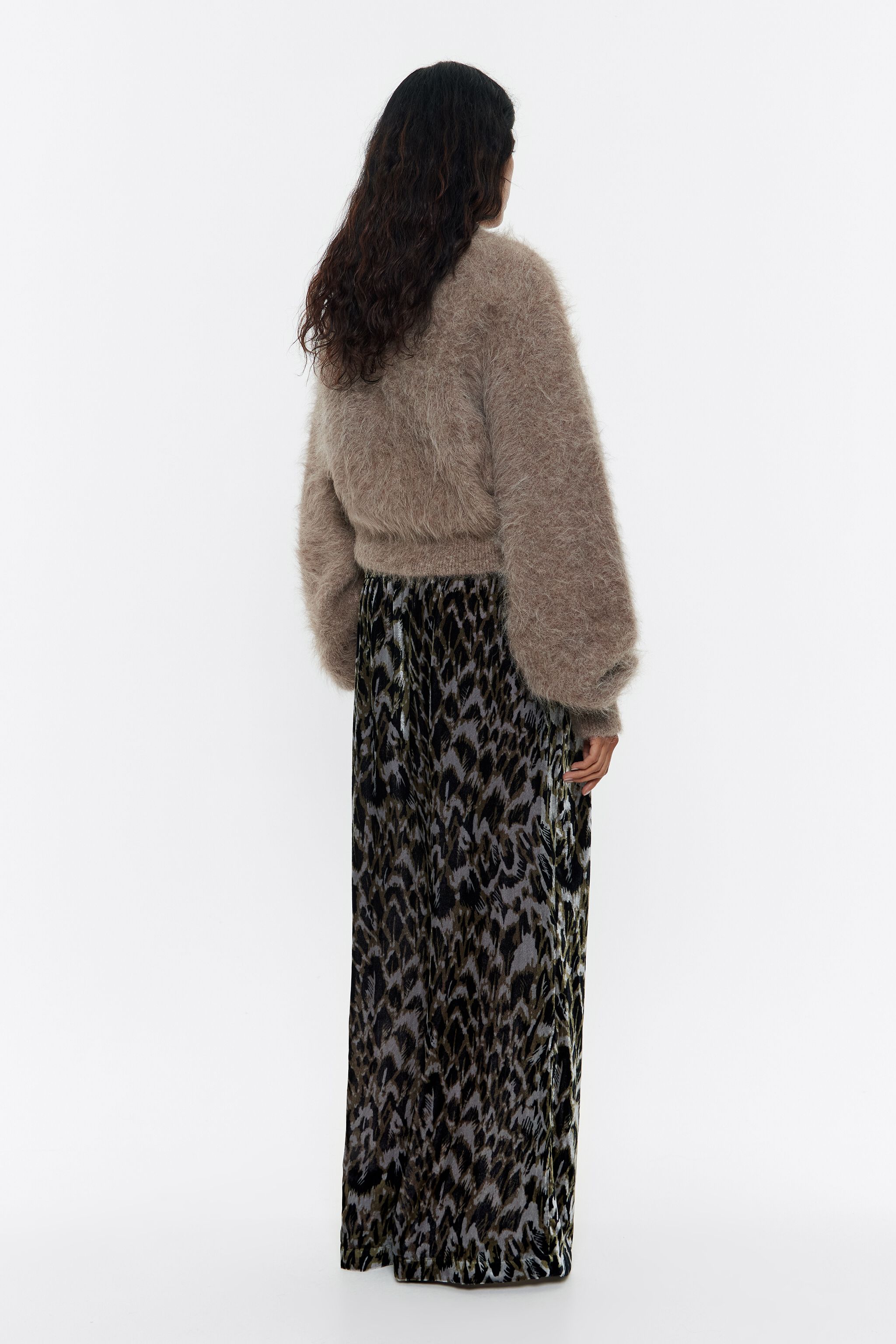 Khaki Plumancha velvet joggers