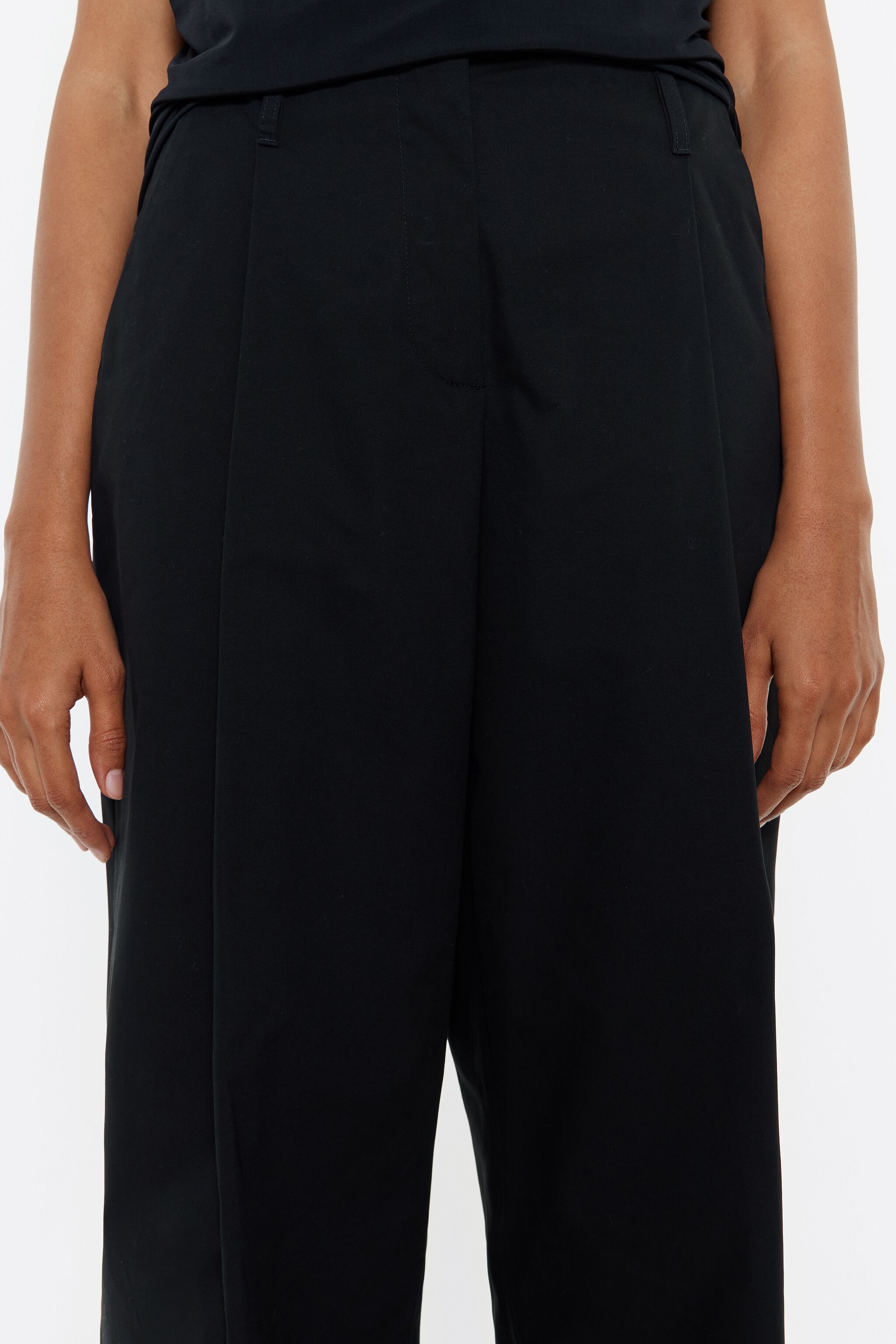 Black dart trousers