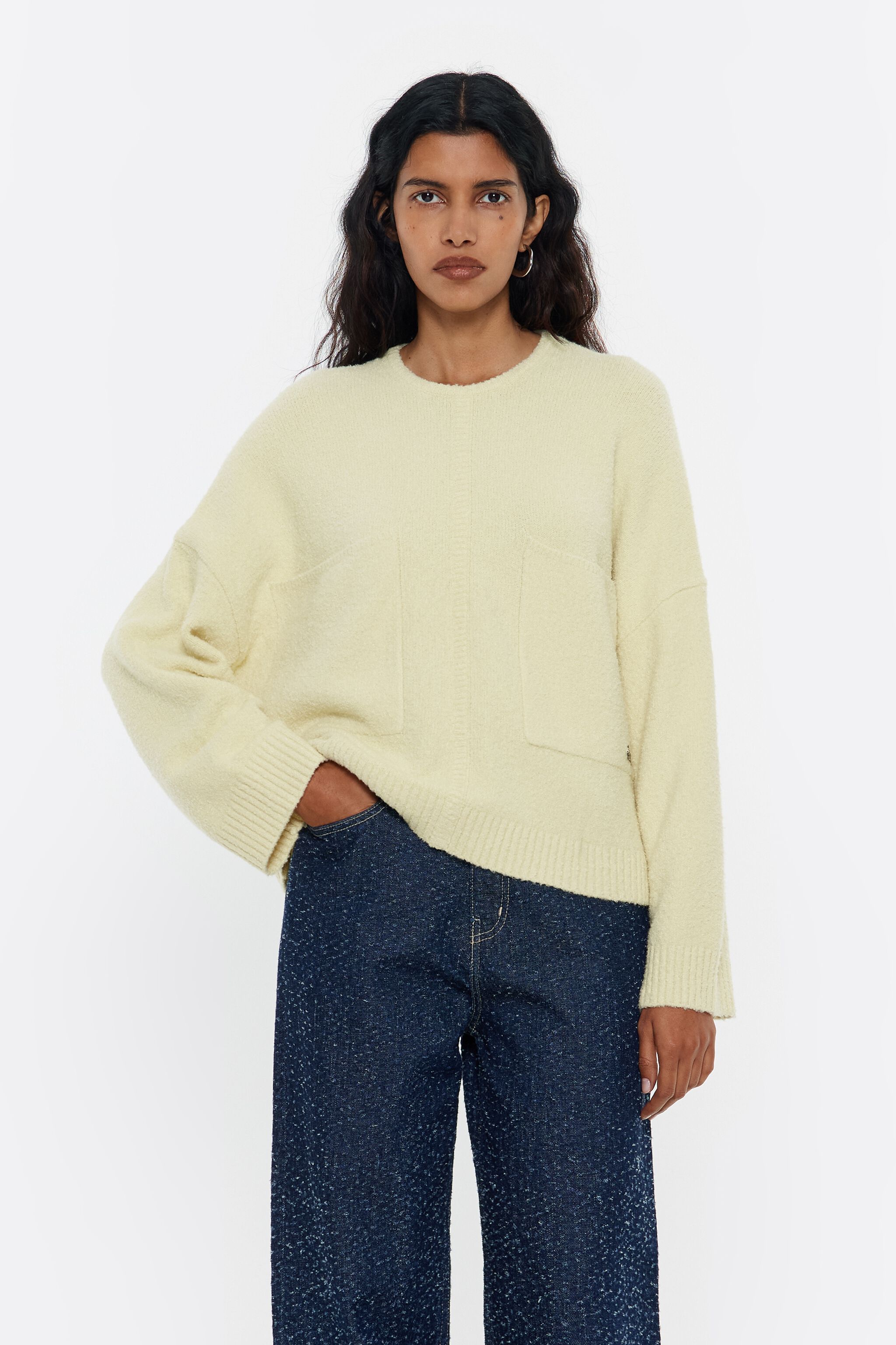 Light yellow boxy pockets sweater