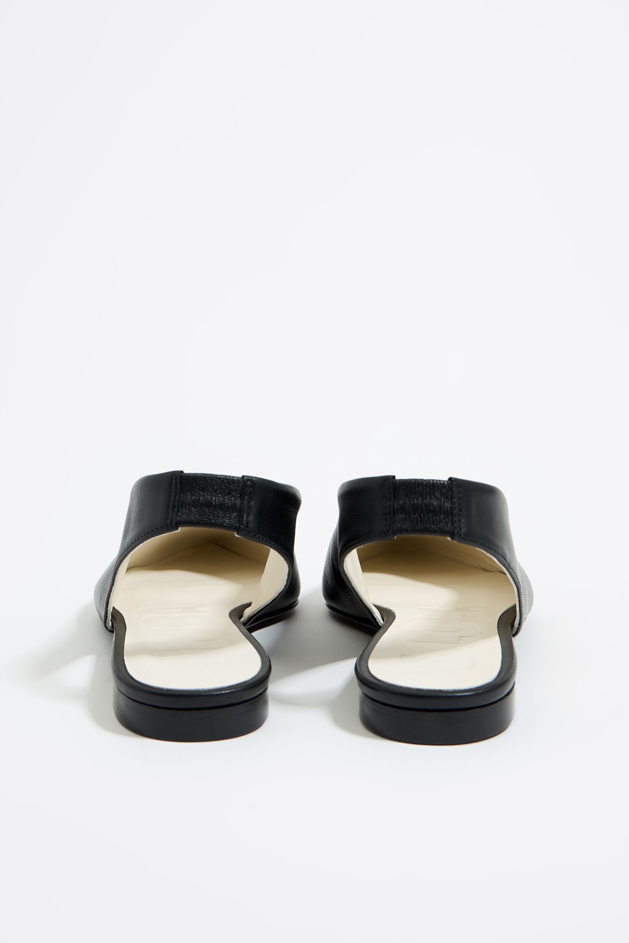 Black leather slingback ballerina