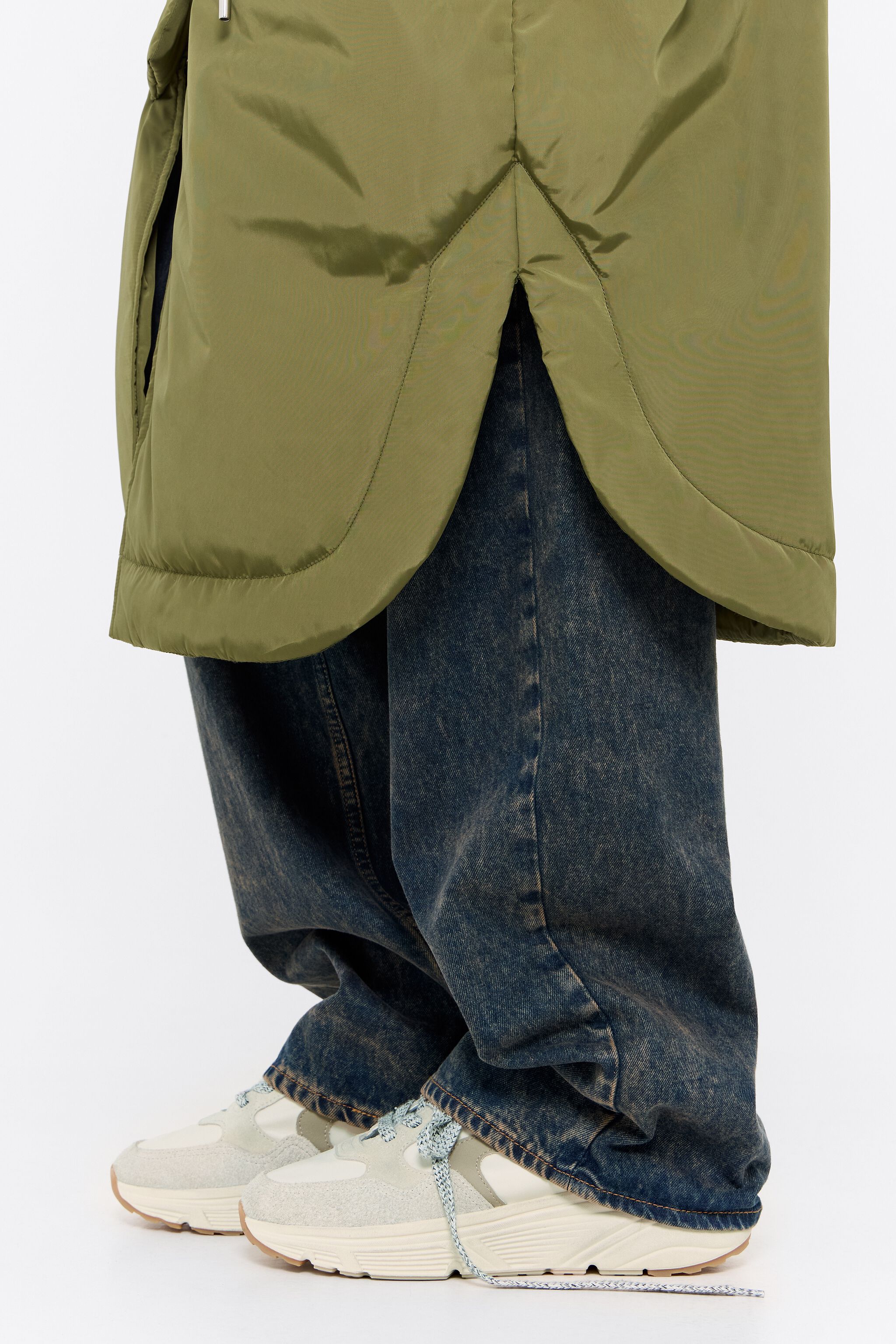 White leather 13 12 jogger sneaker