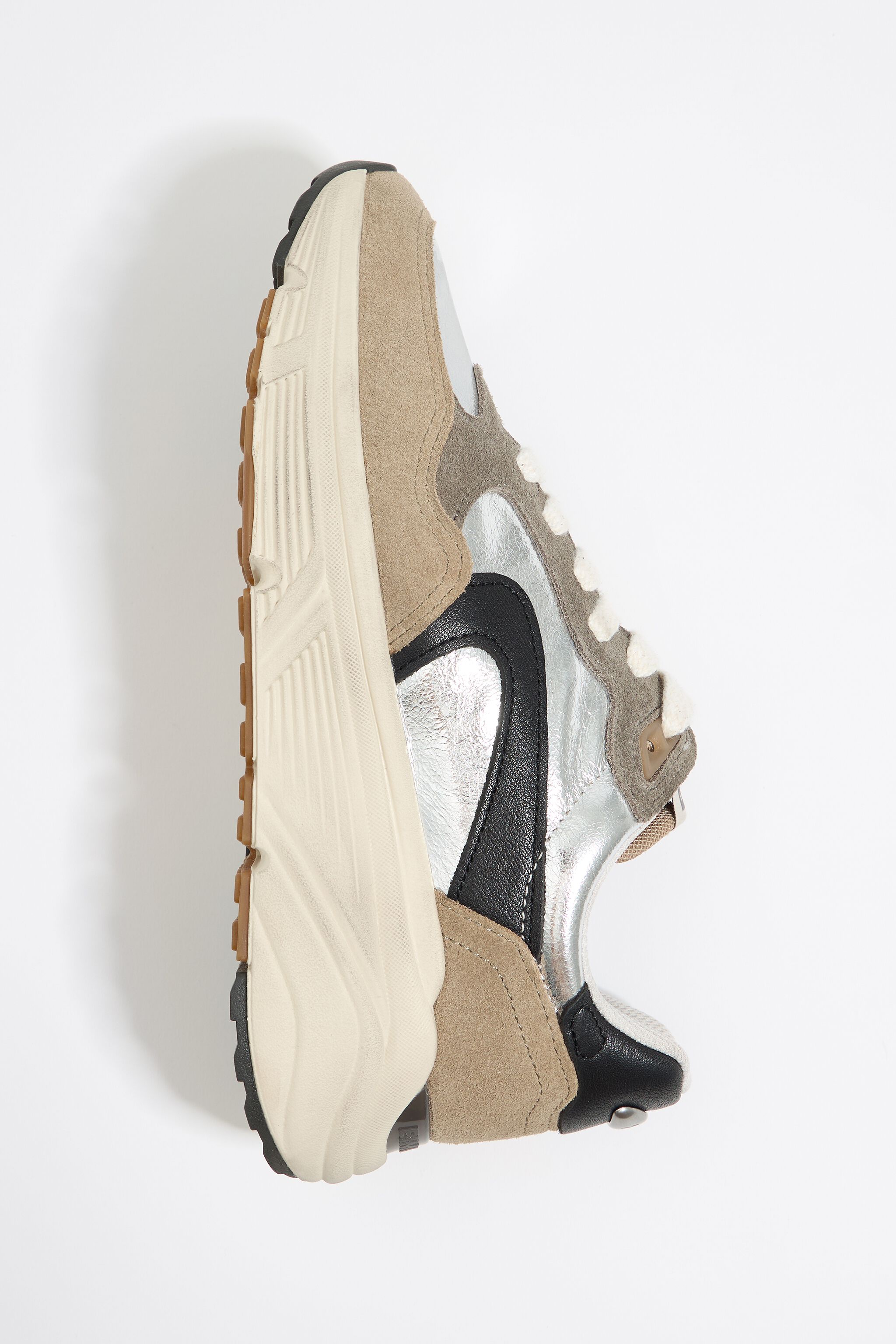 Silver 13 12  jogger sneaker