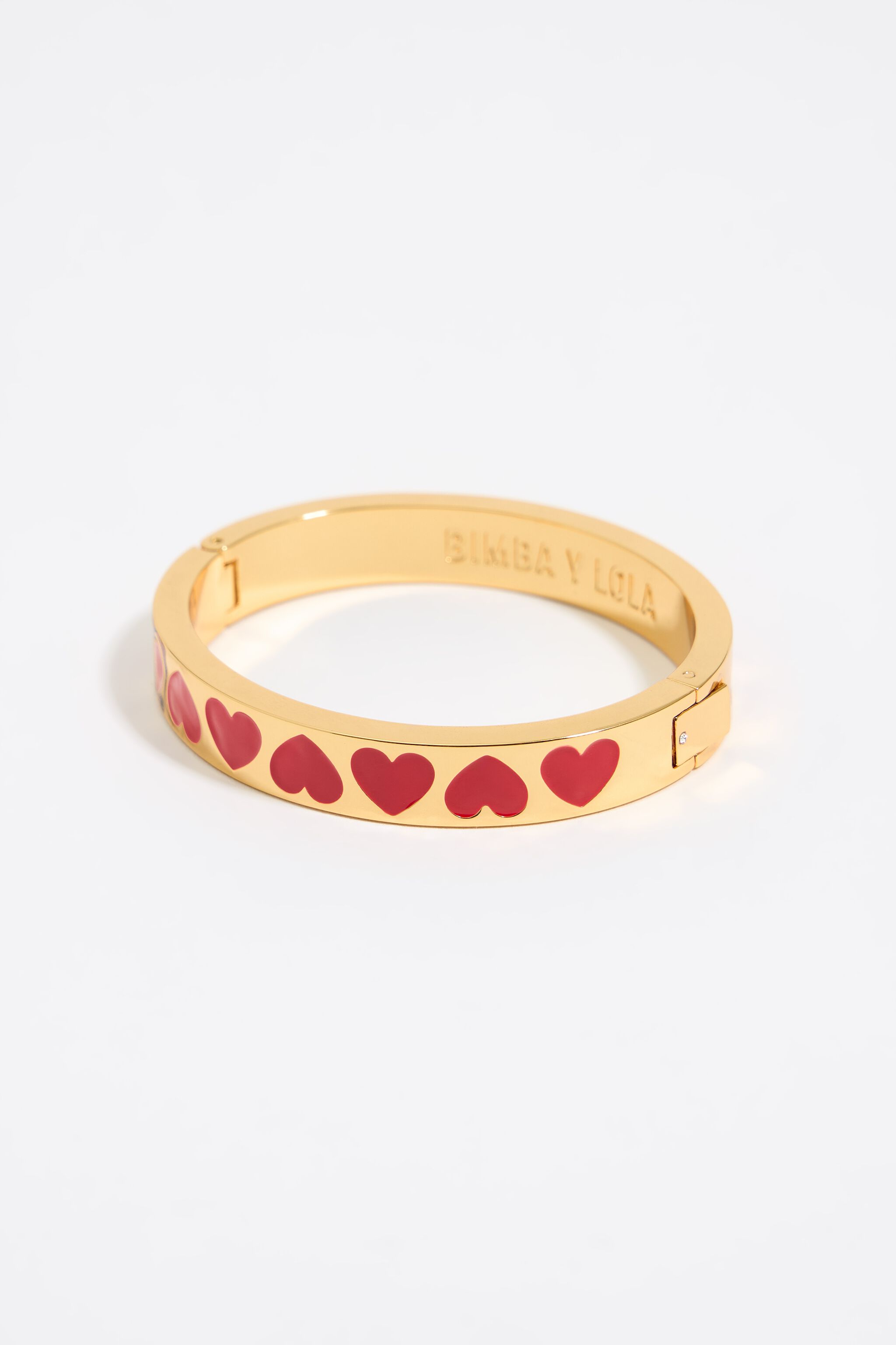 Red enamel hearts bracelet