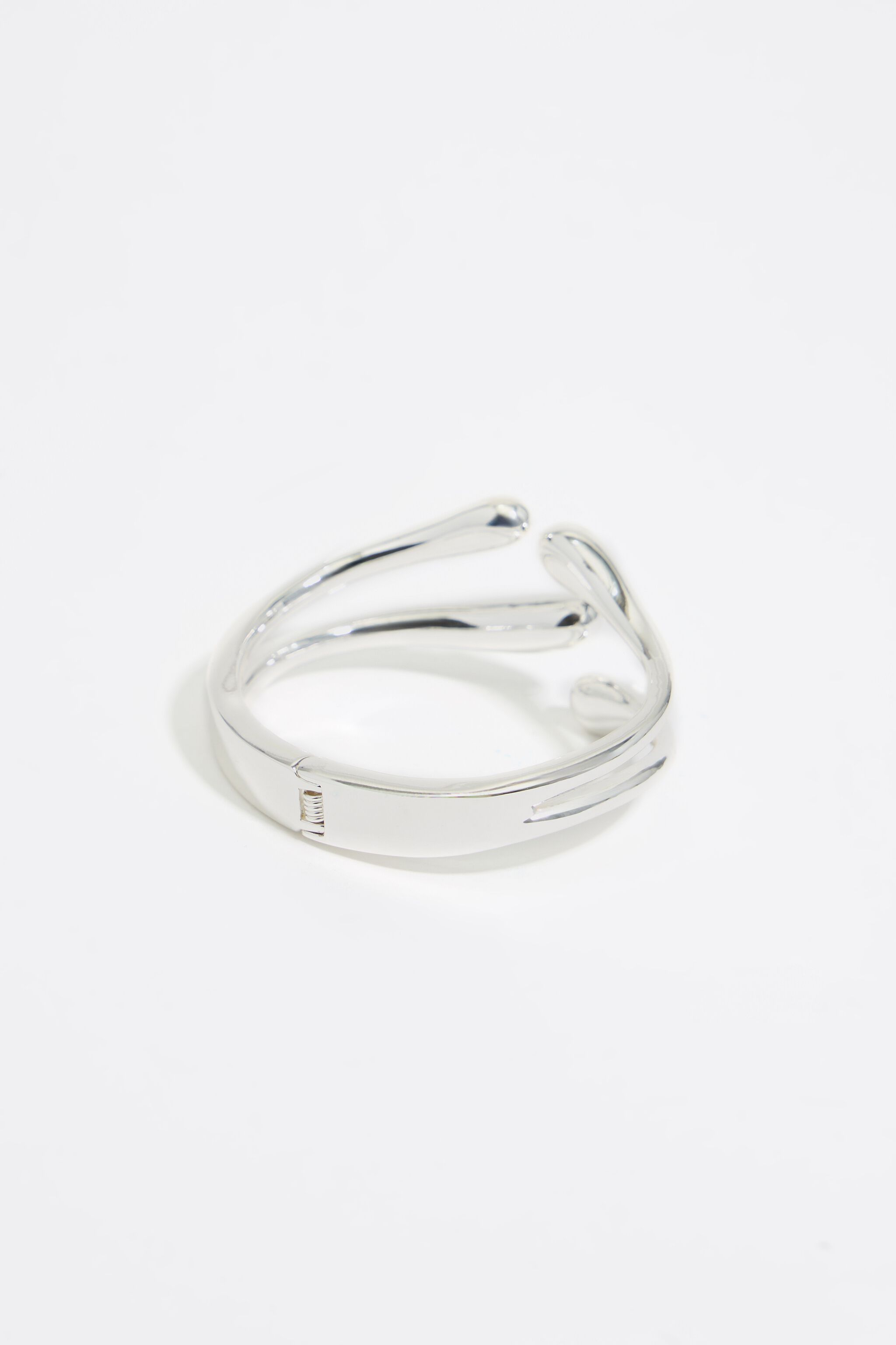 Silver metal bracelet