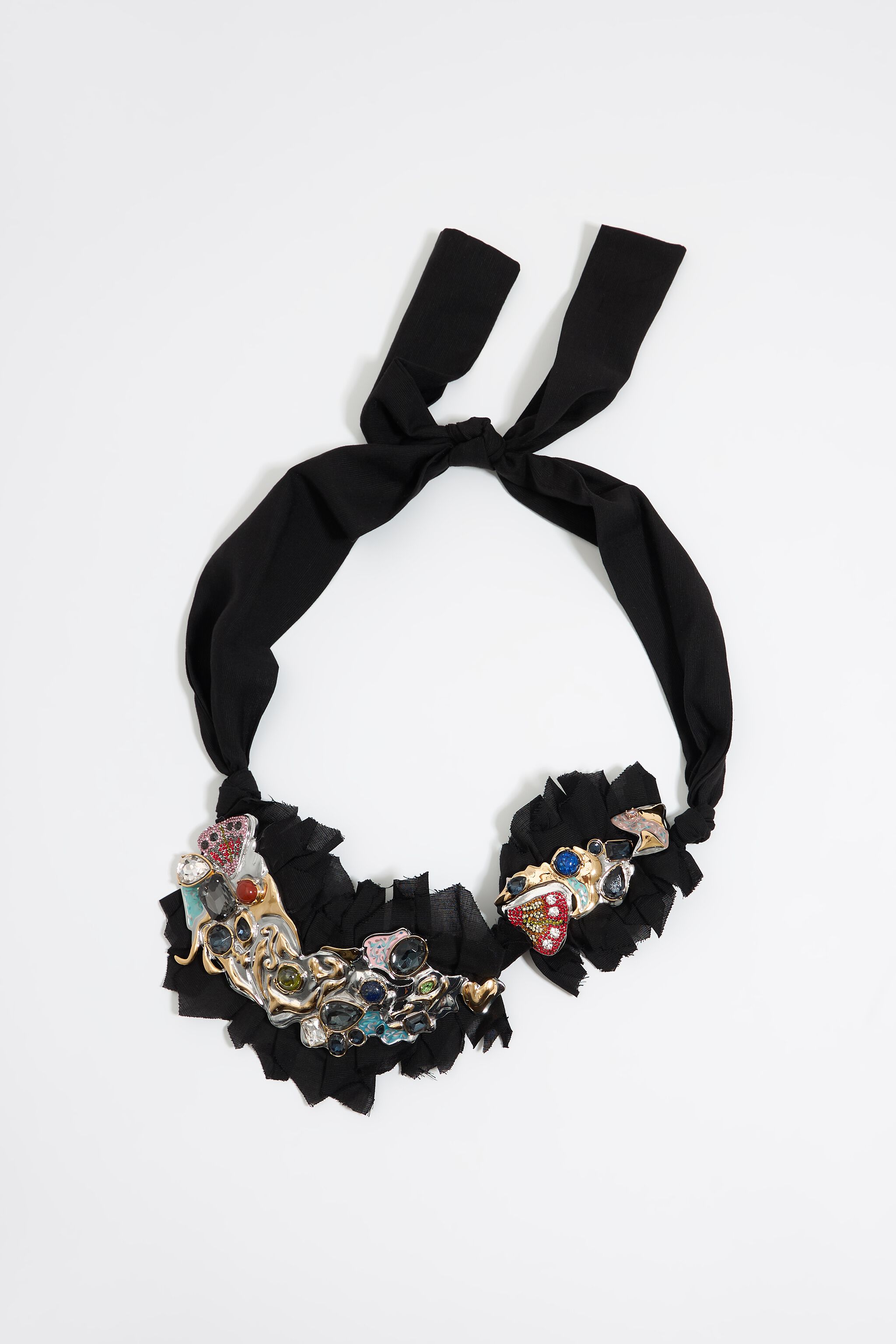 Textured silver and crystals necklace