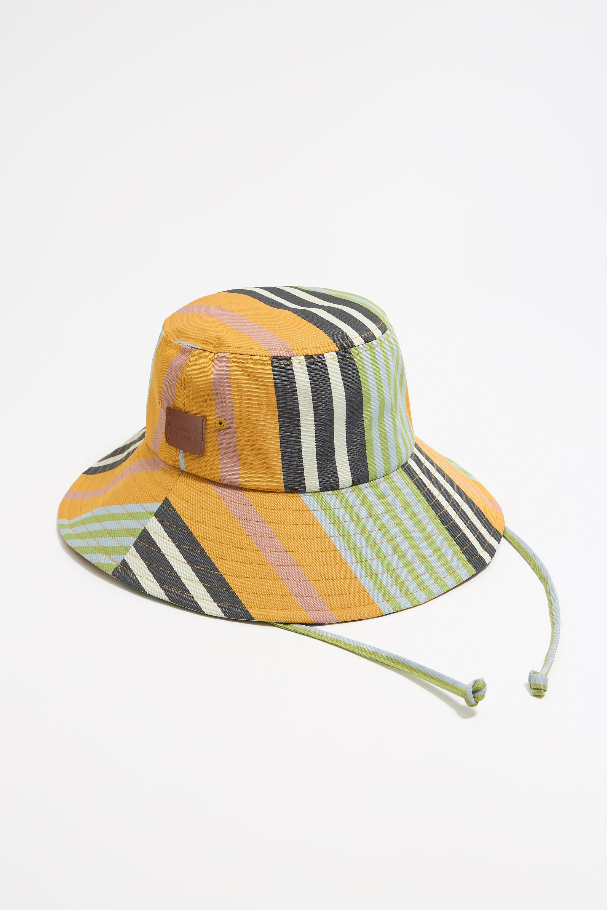 Multicolor striped bucket hat