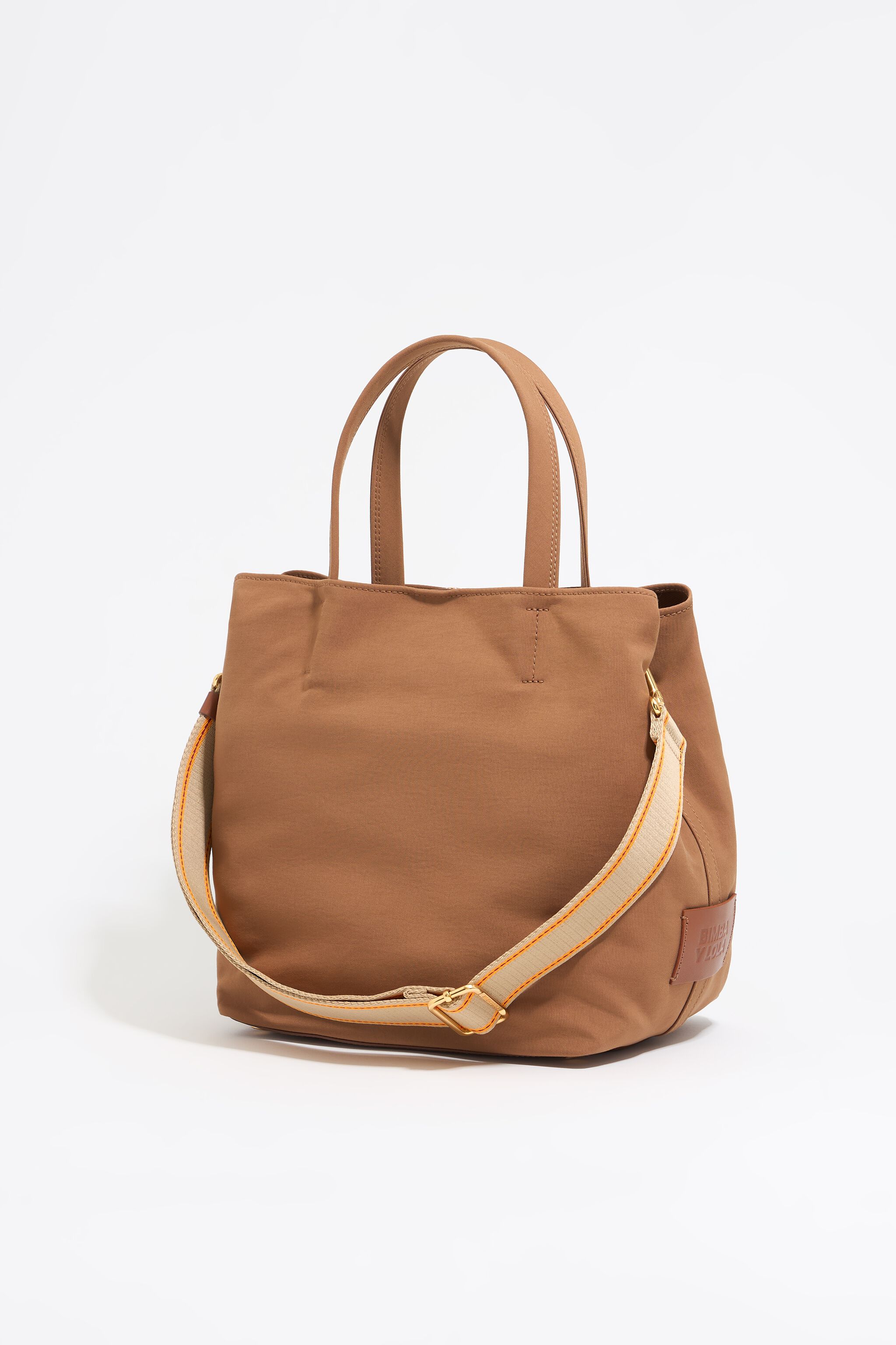 Large cinnamon gabardine Chihuahua bag