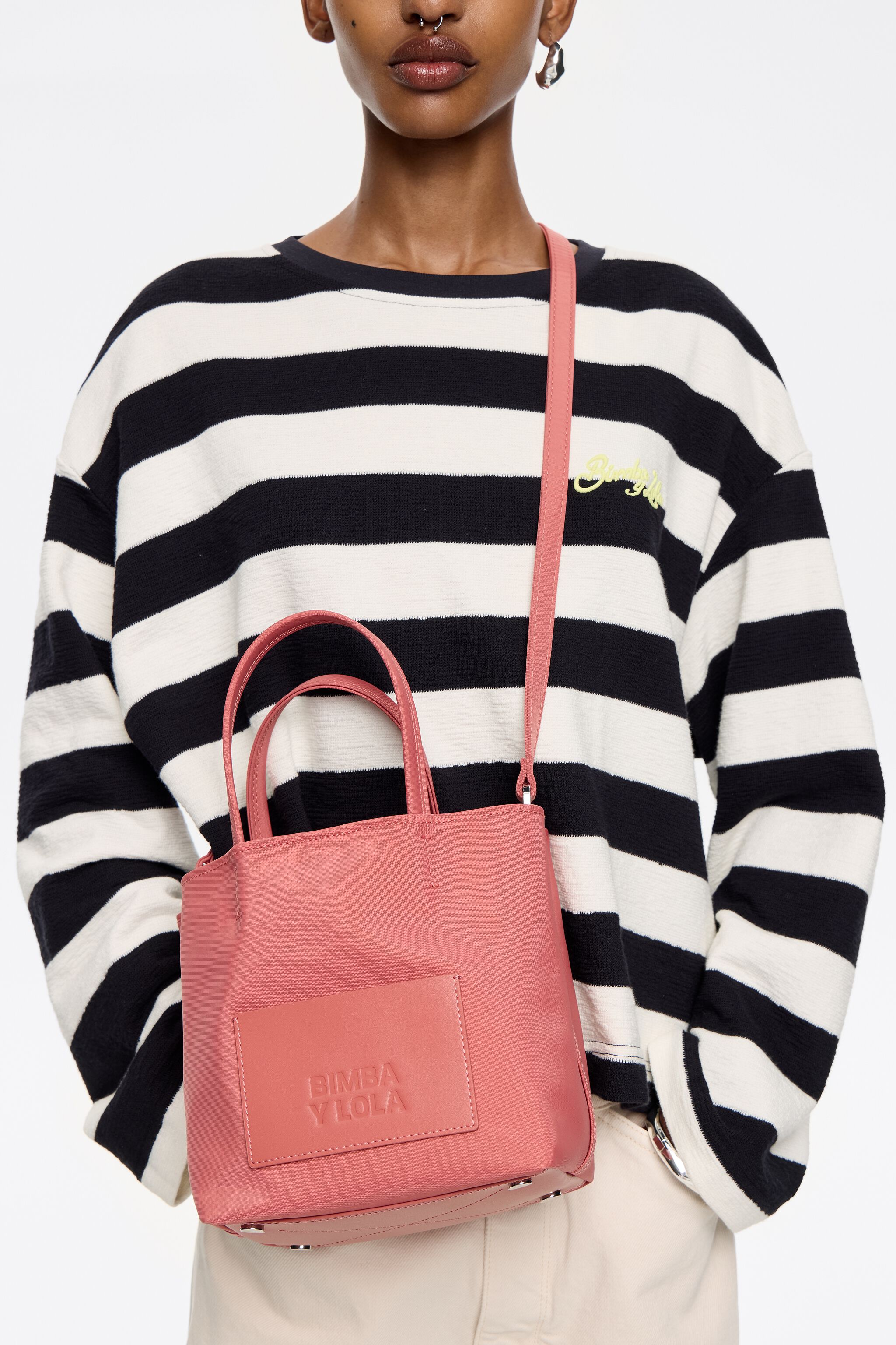 Small pink nylon Chihuahua bag