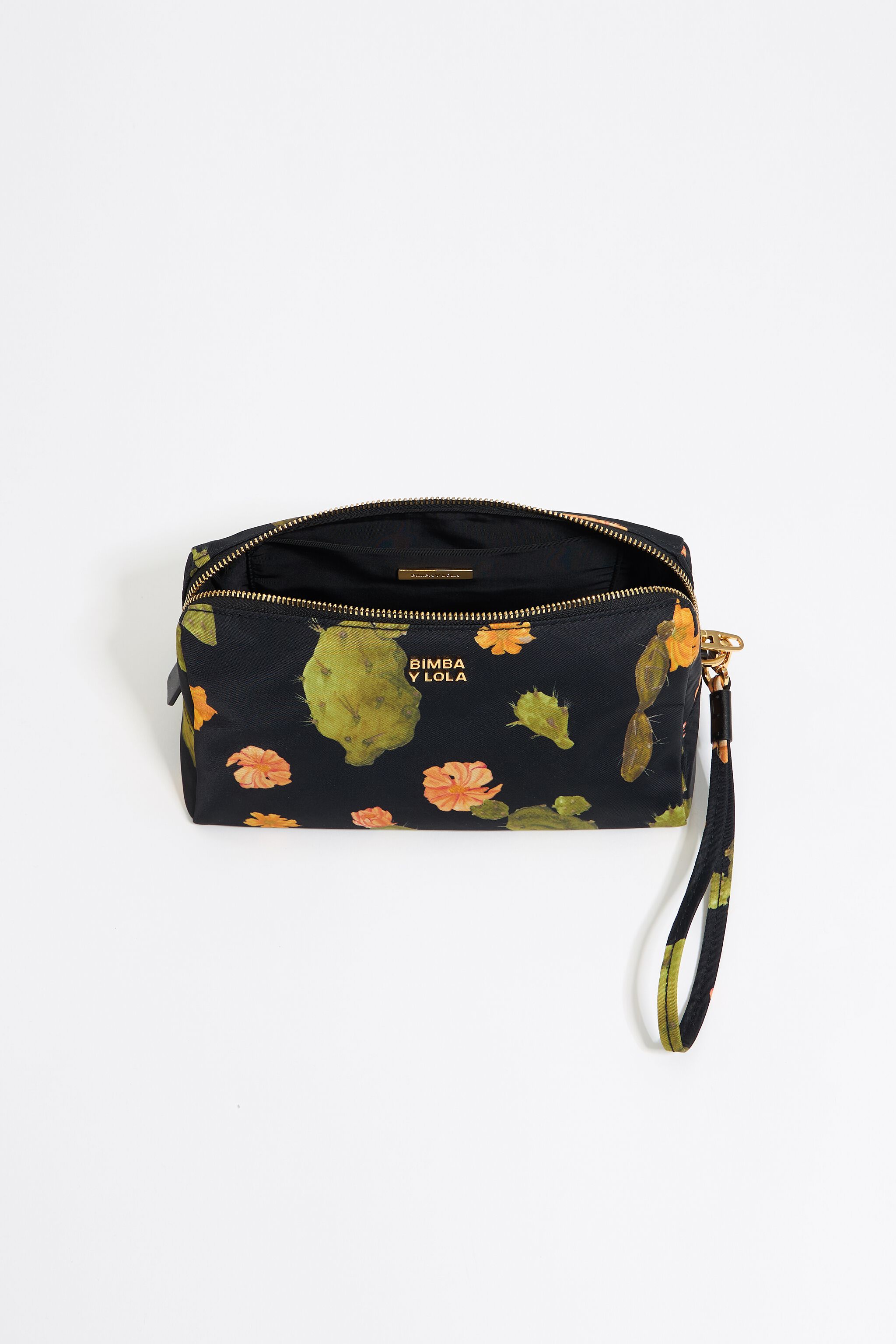 Medium black Cactus nylon make-up case