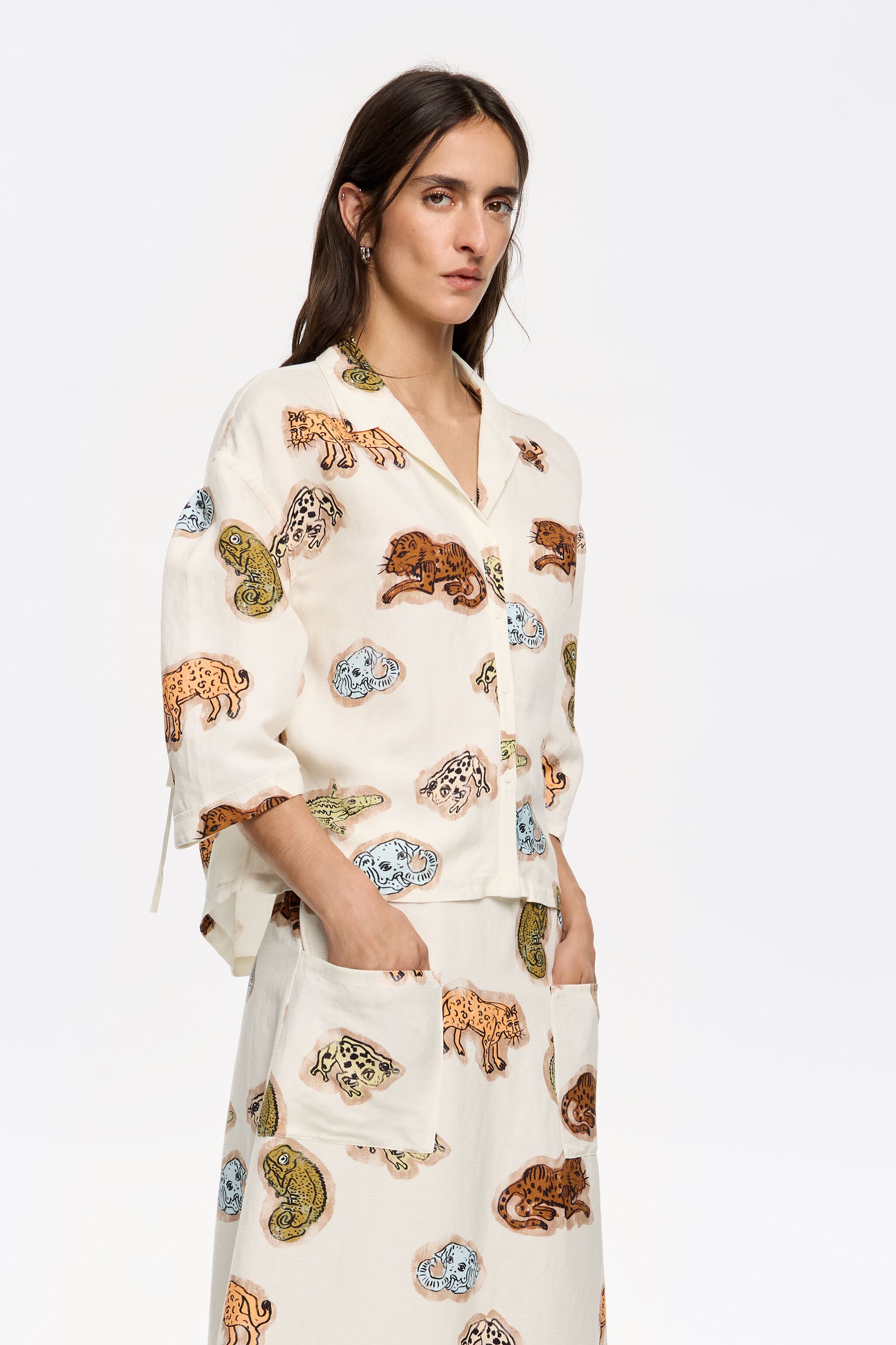 Brown Jungle Community linen boxy shirt