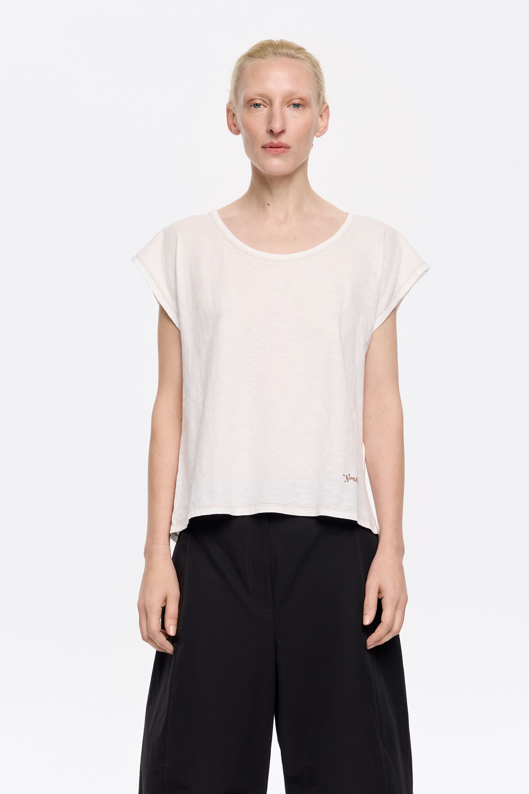 Ivory raised logo T-shirt