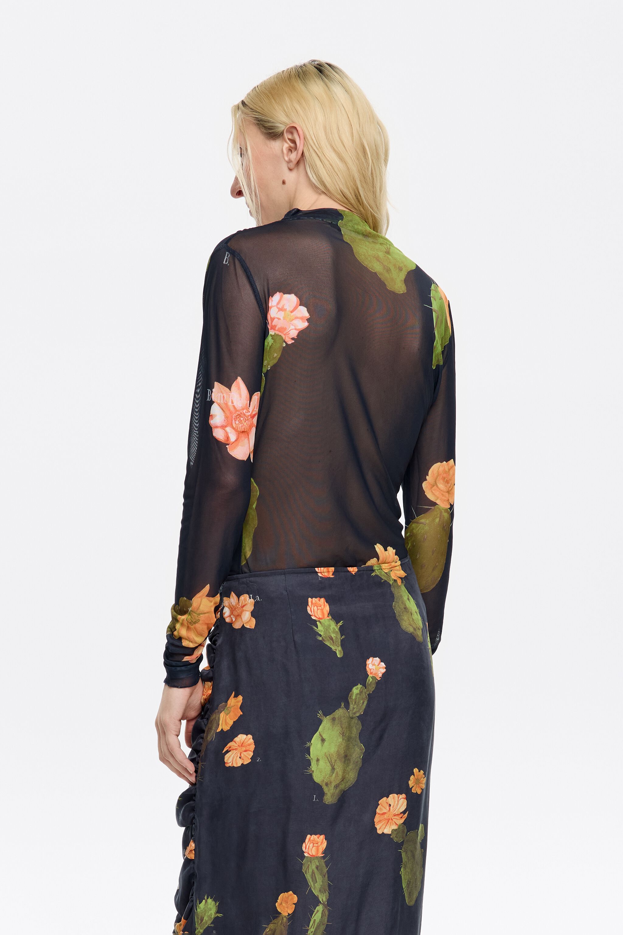 Black Cactus tulle ruched T-shirt