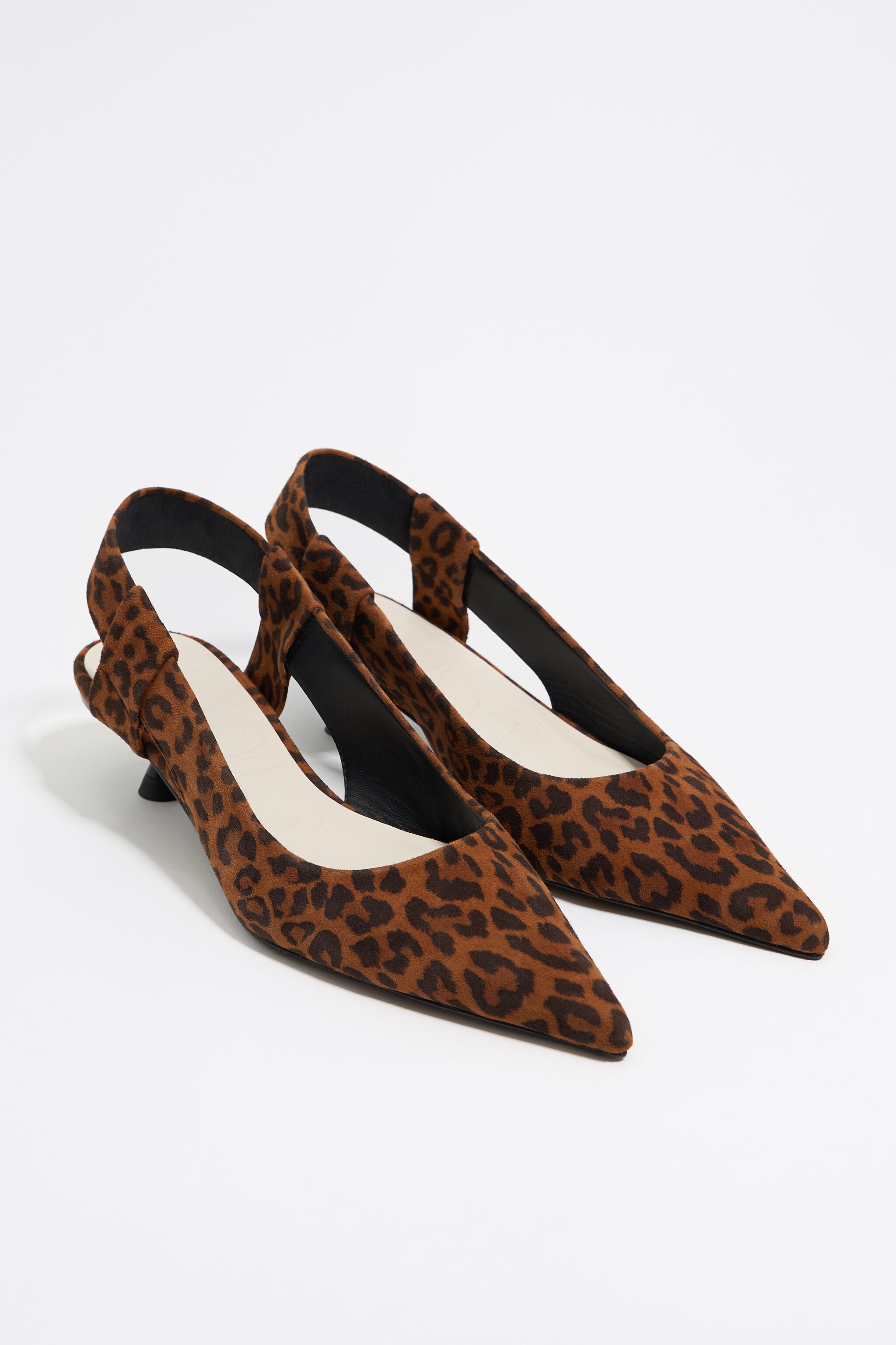 Leopard-print leather slingback court shoe