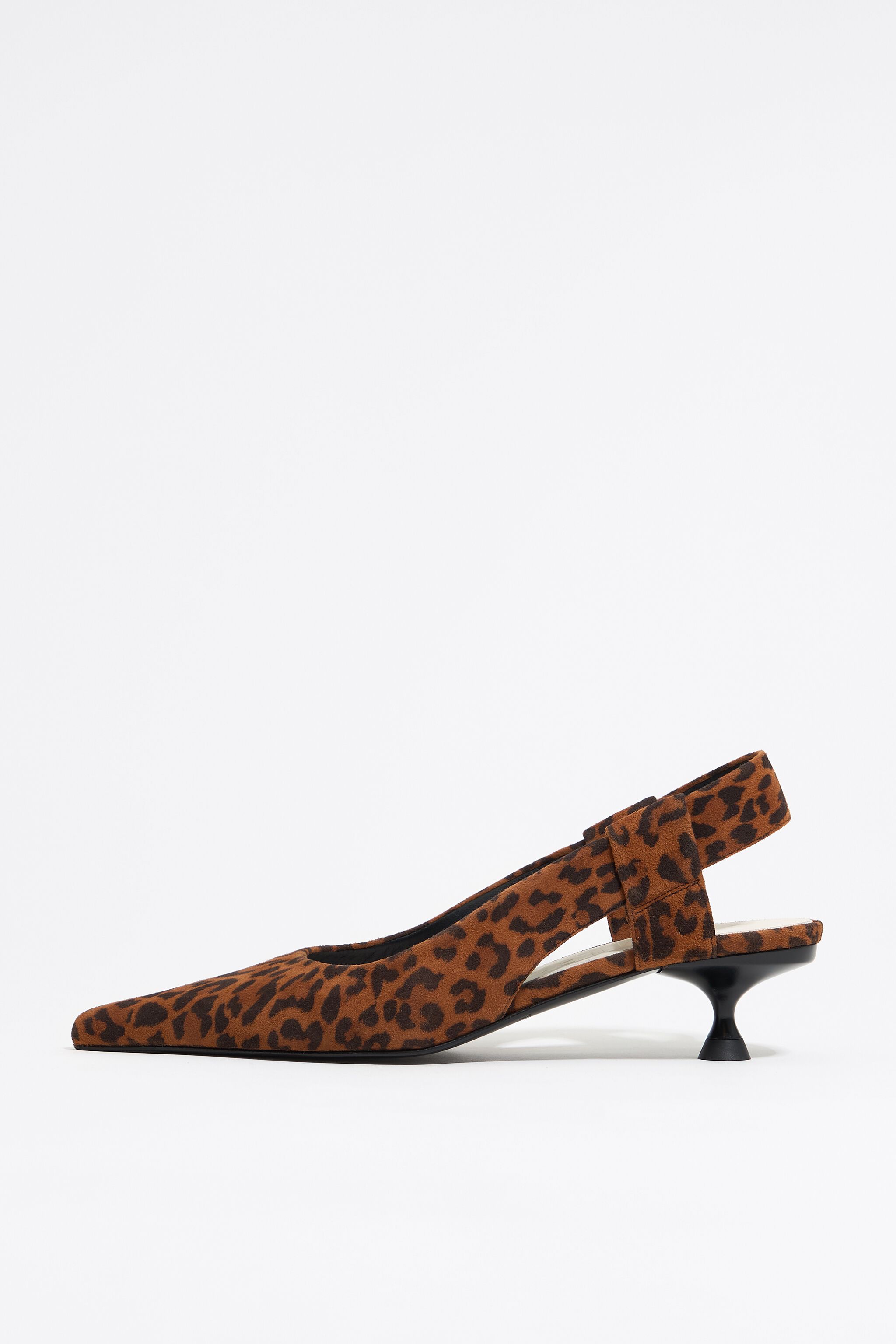 Leopard-print leather slingback court shoe
