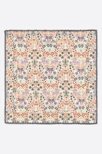 Chal flores y marco logos vainilla