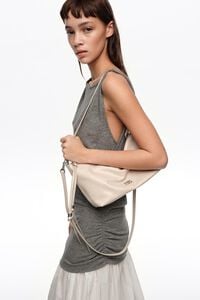 Medium ivory leather trapecio bag