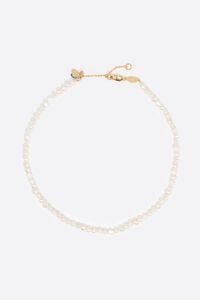 Natural pearl necklace with oval logo