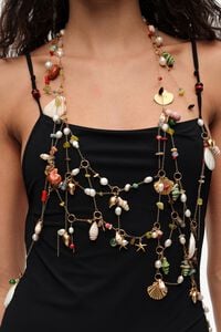 Maxi necklace with chains and seashell multi-charms