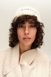 Gorro punto lana marfil