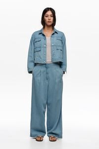 Broek recht bandplooien denim soepelvallend lichtblauw