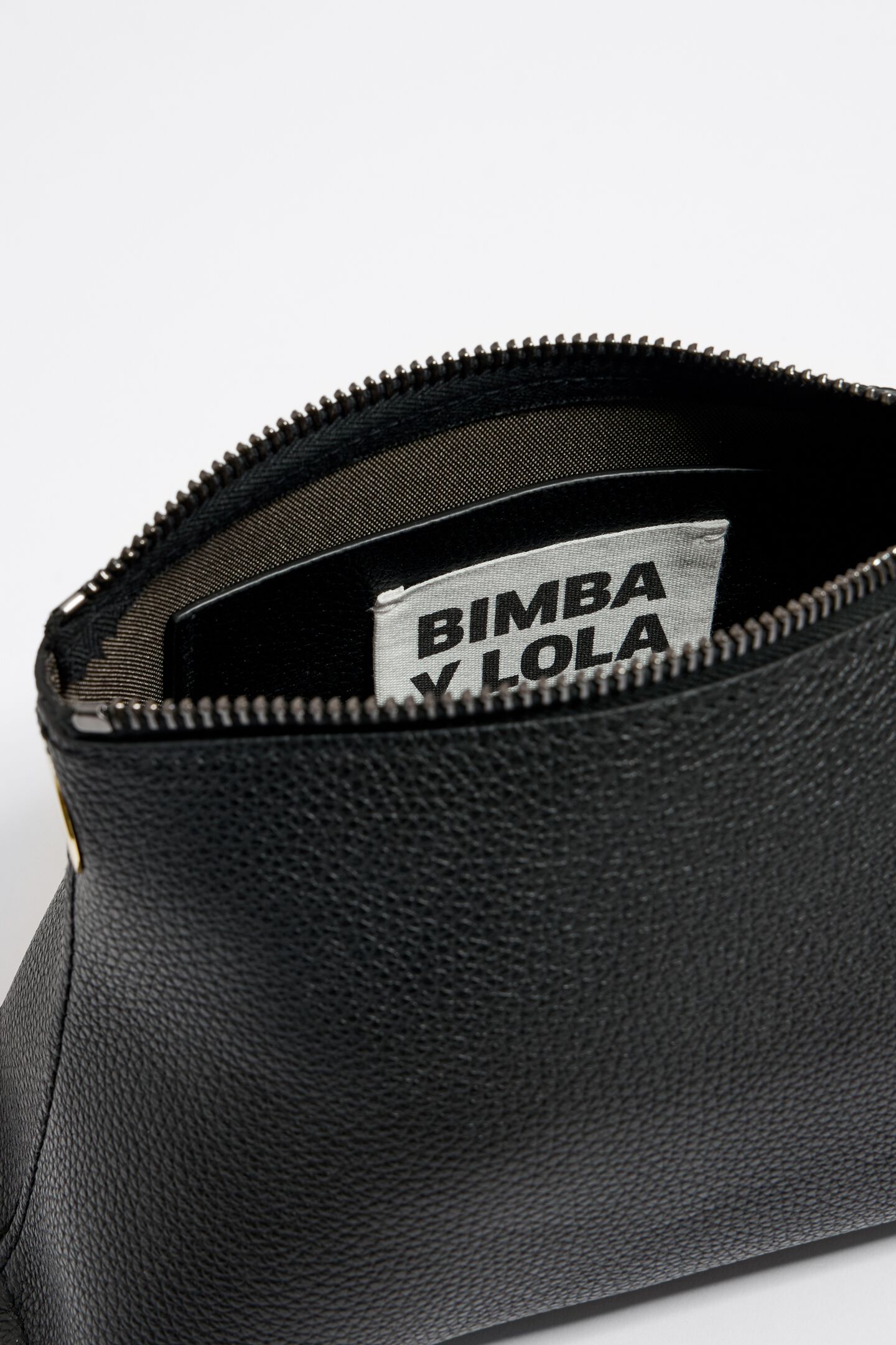 Leather handbag Bimba y Lola Black in Leather - 28314660