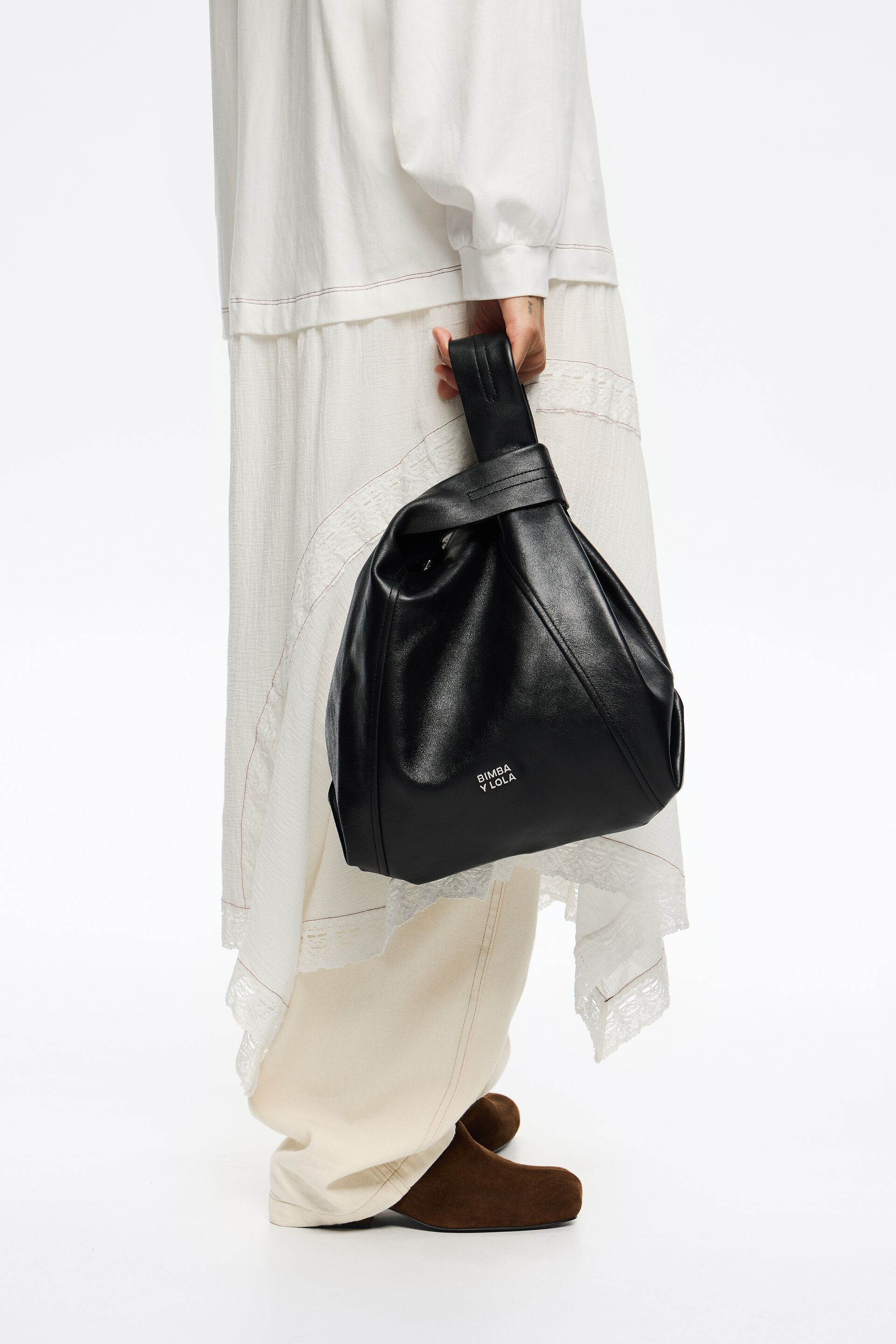 Medium black leather Paper bag