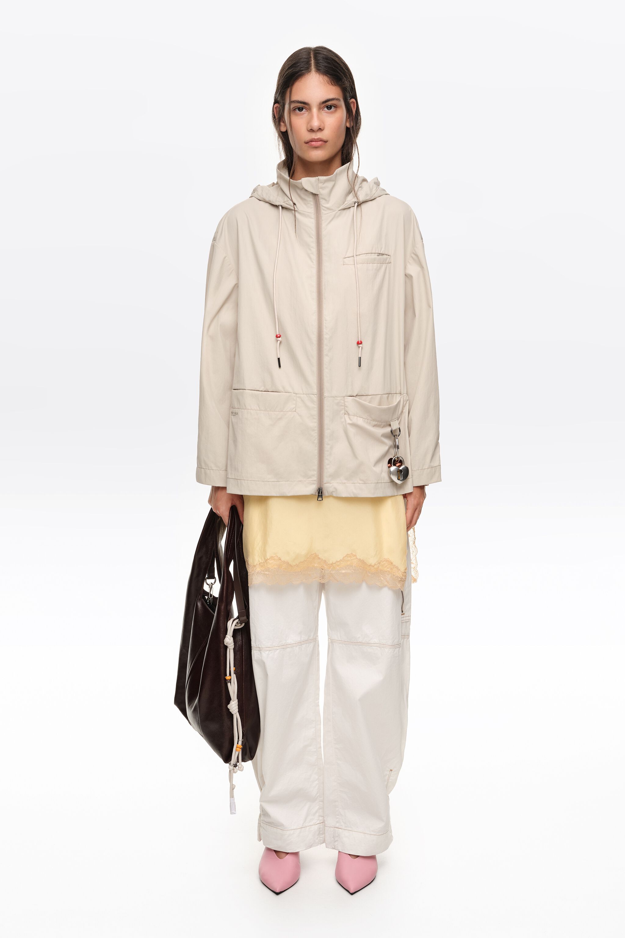 Stone fluid A-line trench