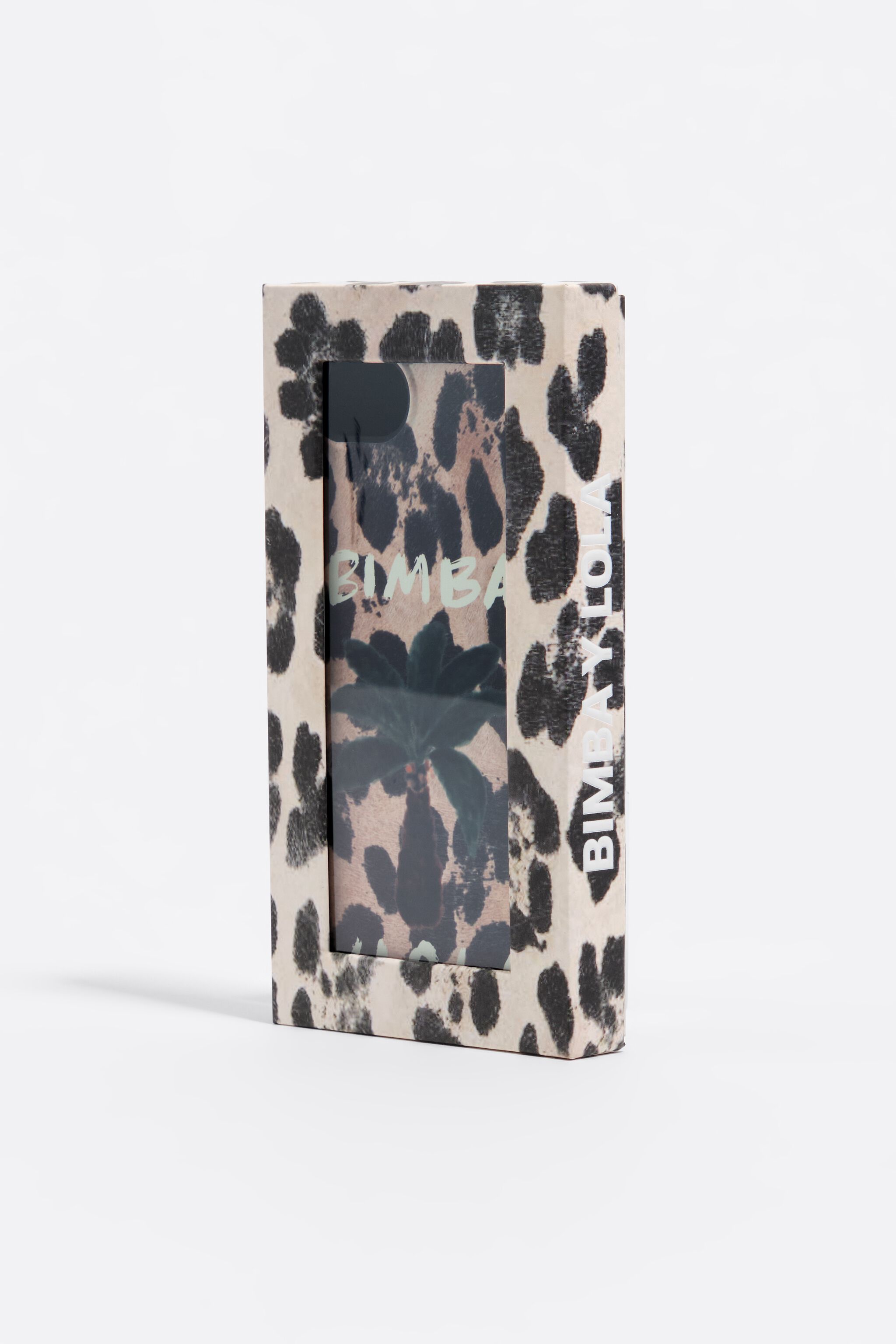 iPhone 16 e beige palm tree rigid case
